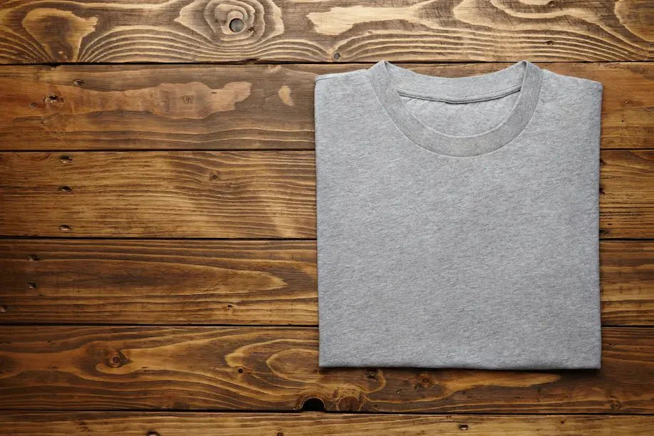 Quelles sont les couleurs qui vont bien avec un vêtement gris ?