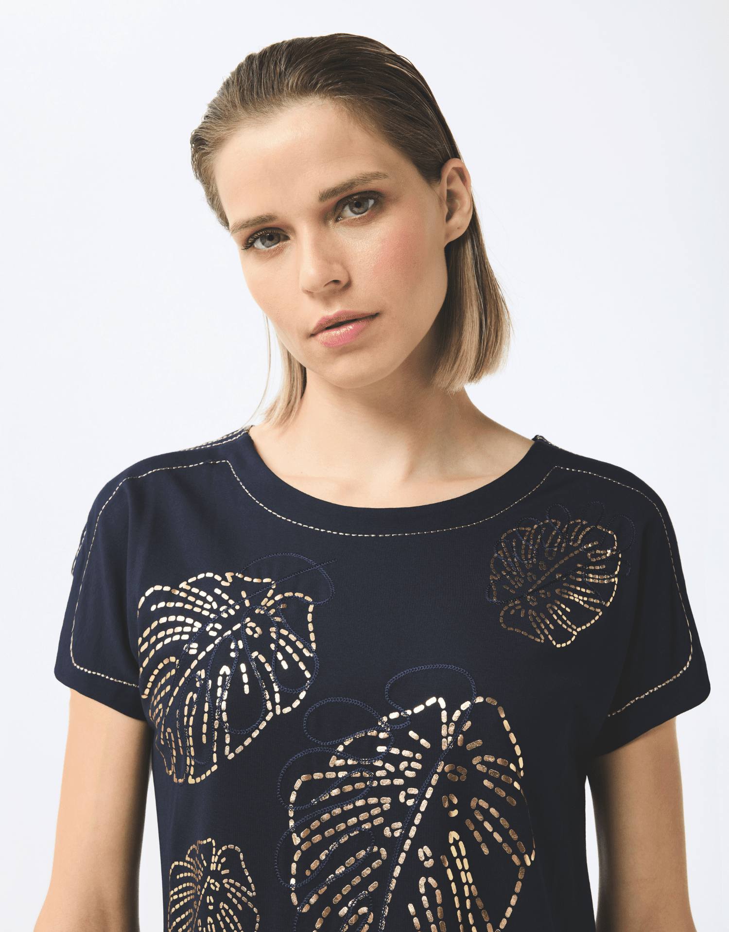 T-shirt à motif fleuri