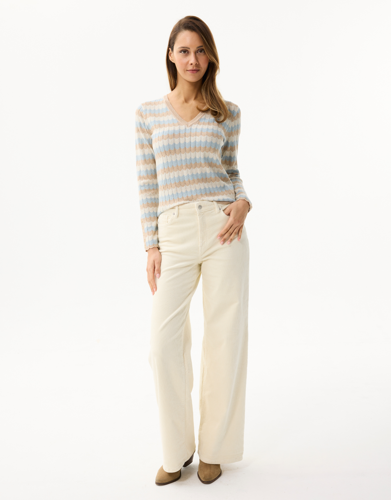 Pull femme à rayures scintillantes col V