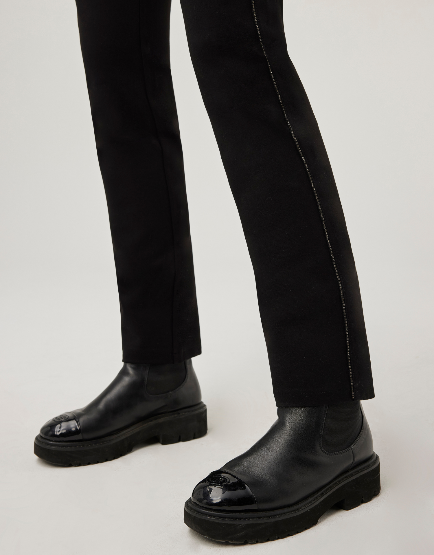 LINEN TROUSERS