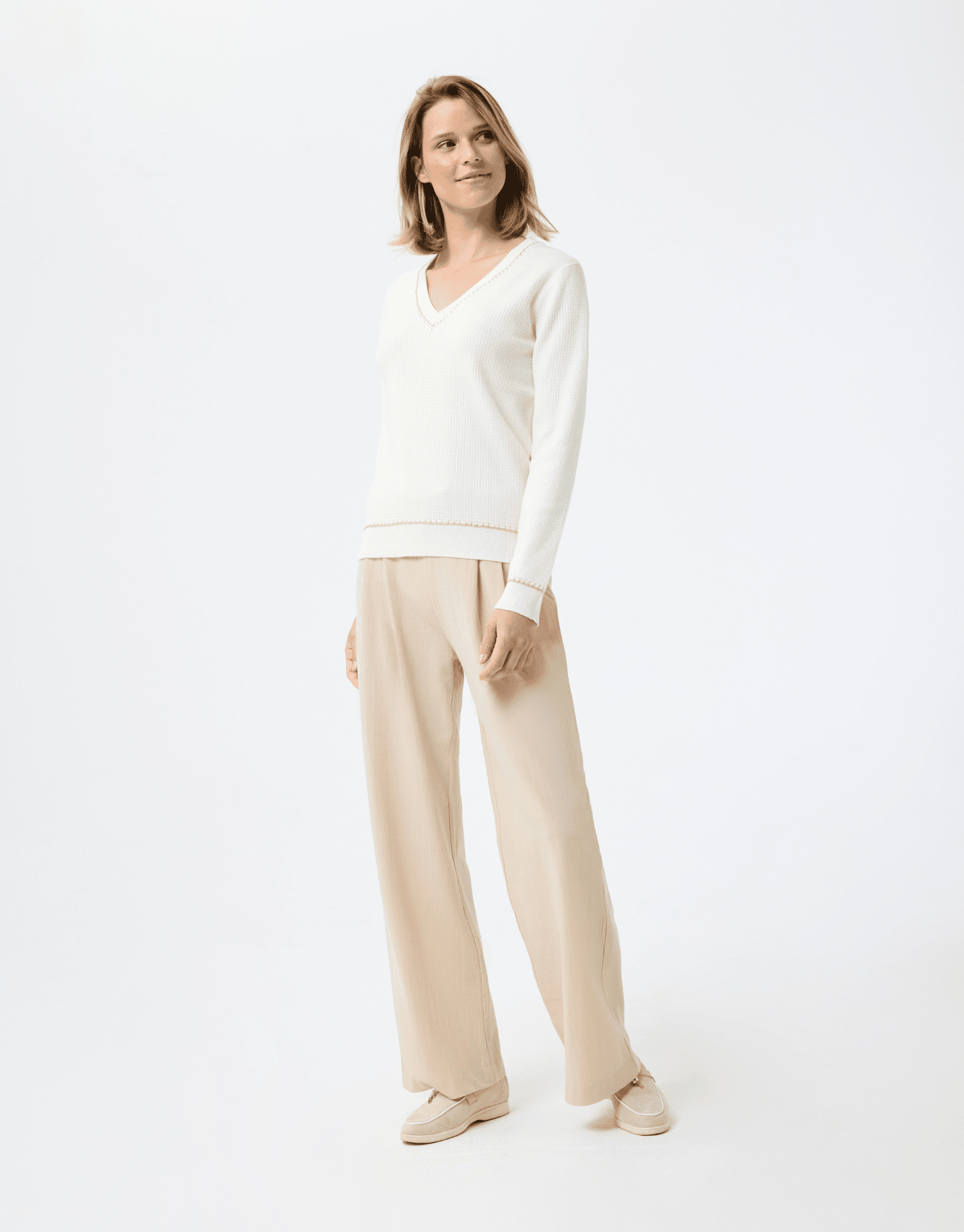 Pull avec détails dorés