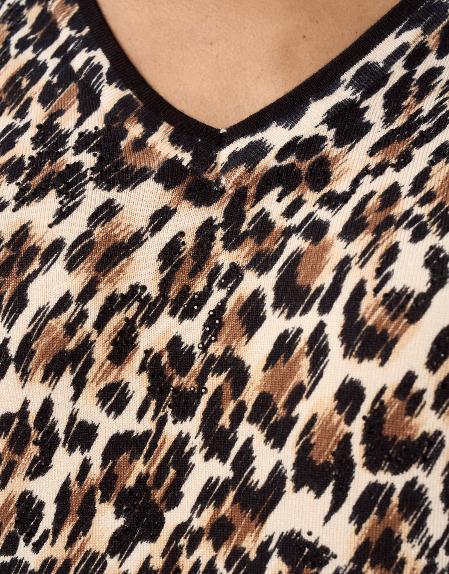 Women's leopard print top
