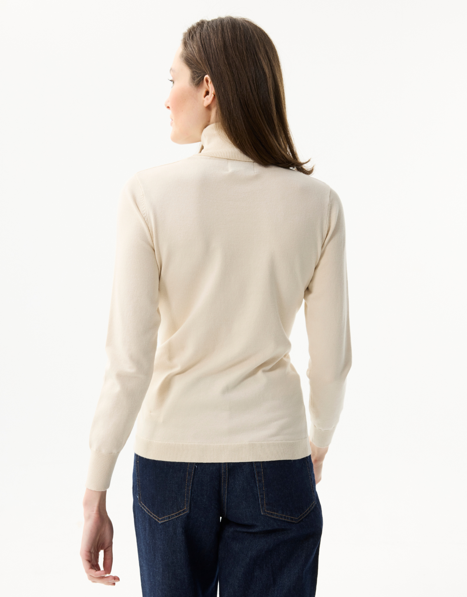 Women's turtleneck sweater with scalloped details and golden buttons