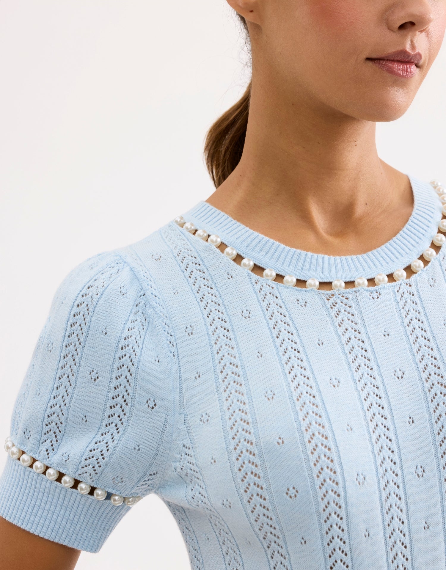 Pull maille perlé bleu