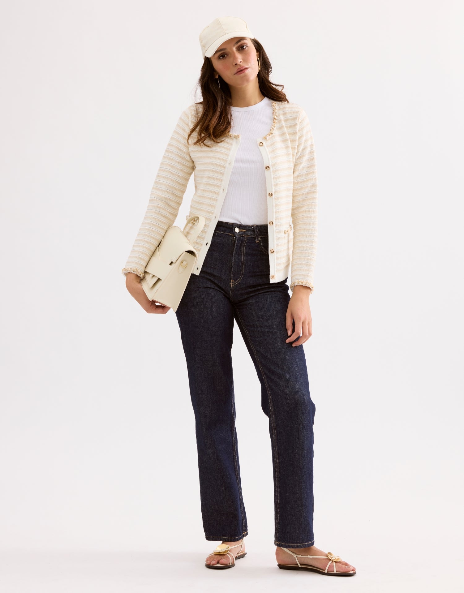 Cardigan rayé écru détails bijoux dorés