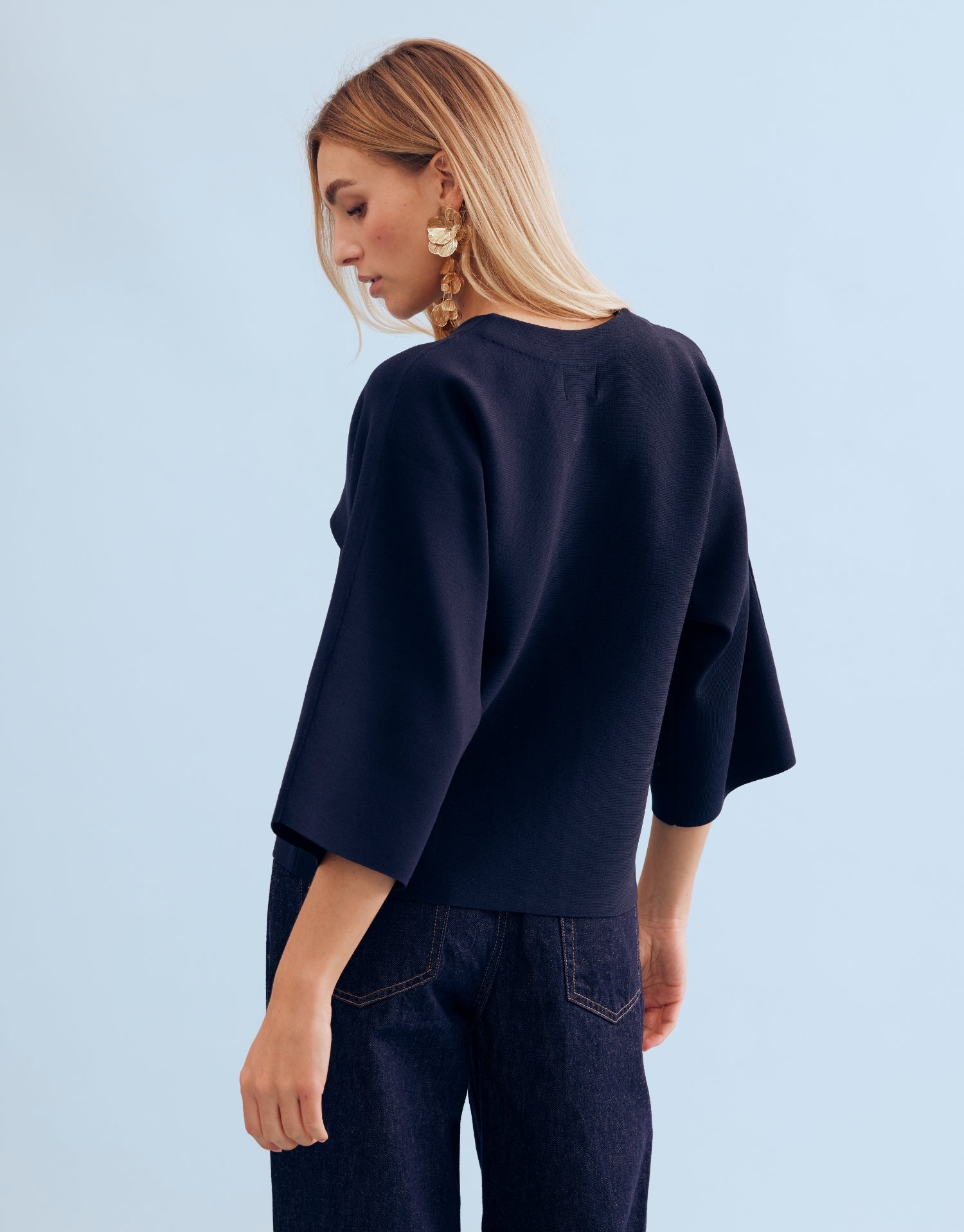 Top col V structuré à manches larges marine
