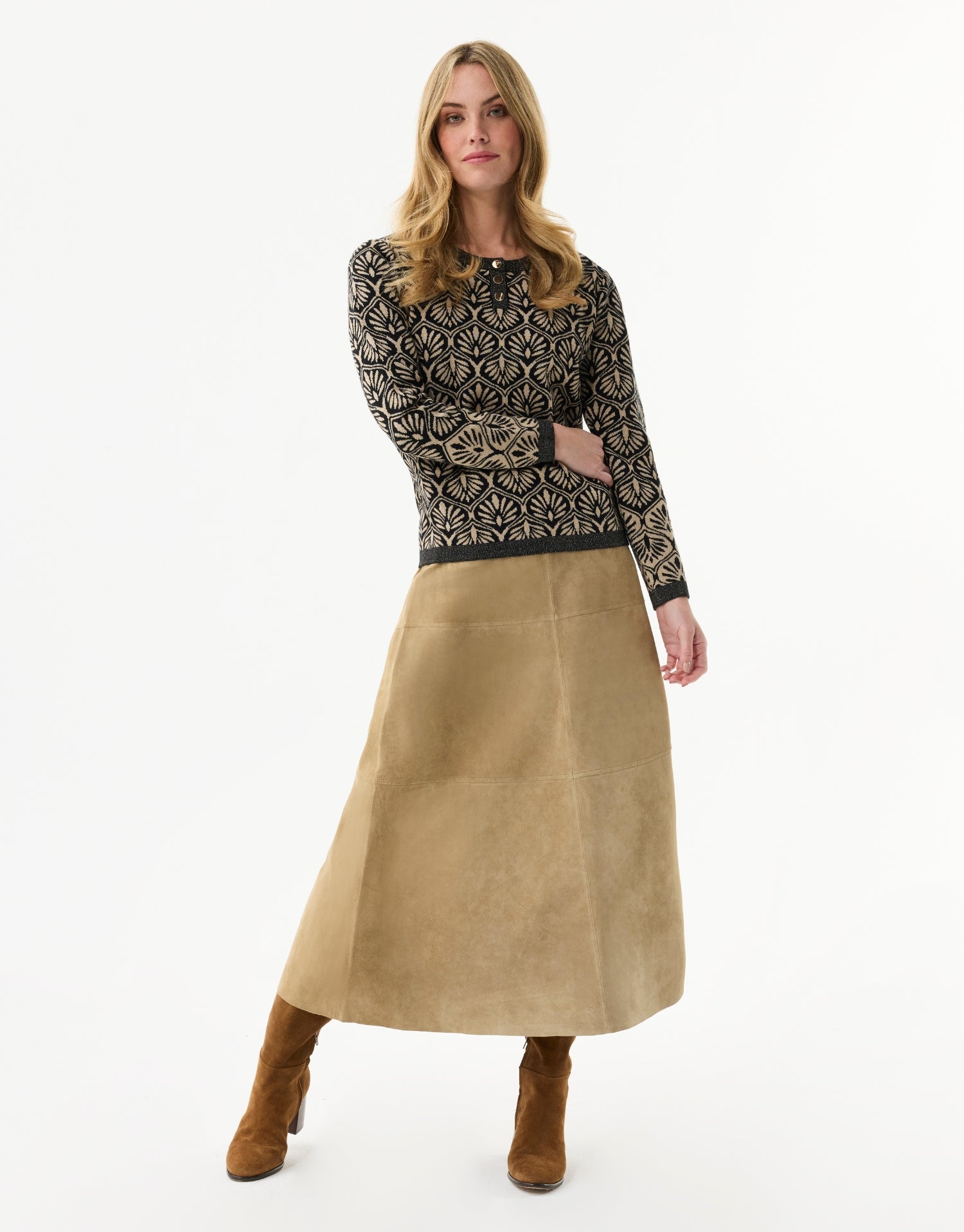 Pull jacquard met gouden knopen