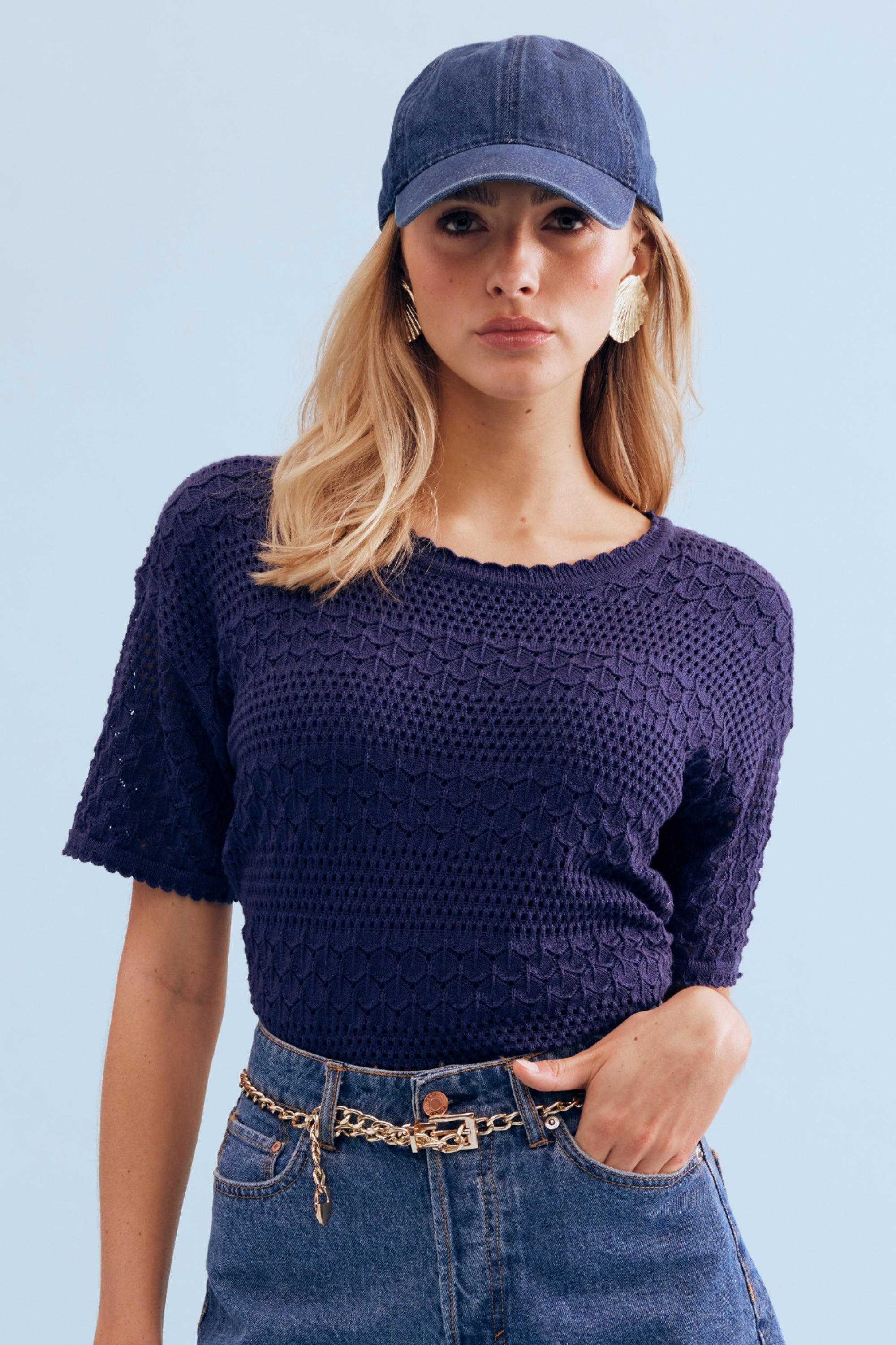 Pull maille ajourée bleu marine