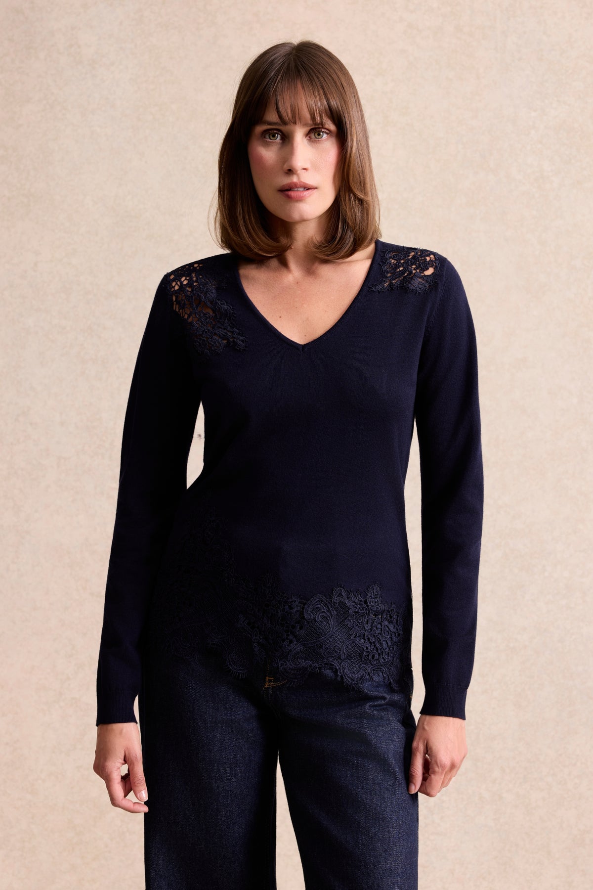 Pull en maille à dentelle marine