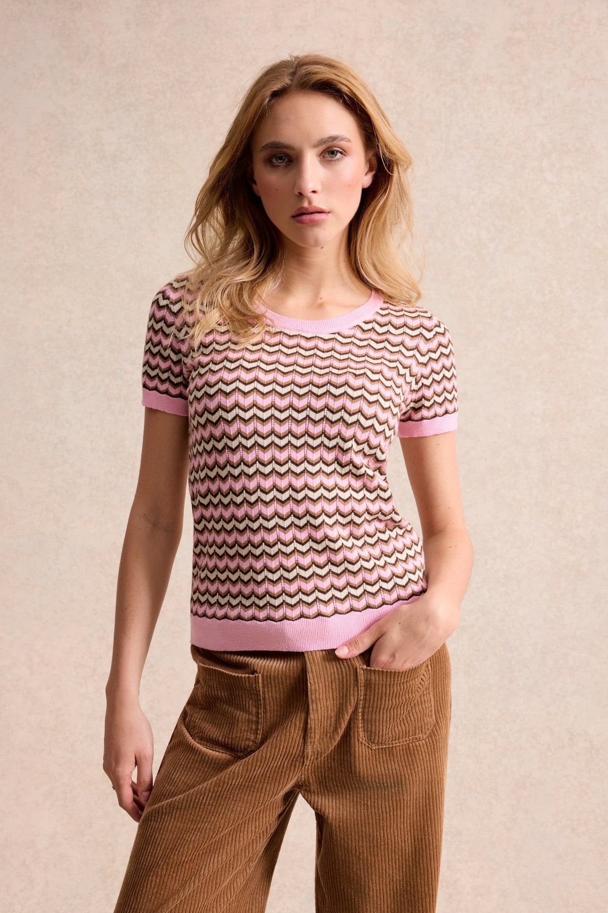 Twin-set zigzag rose
