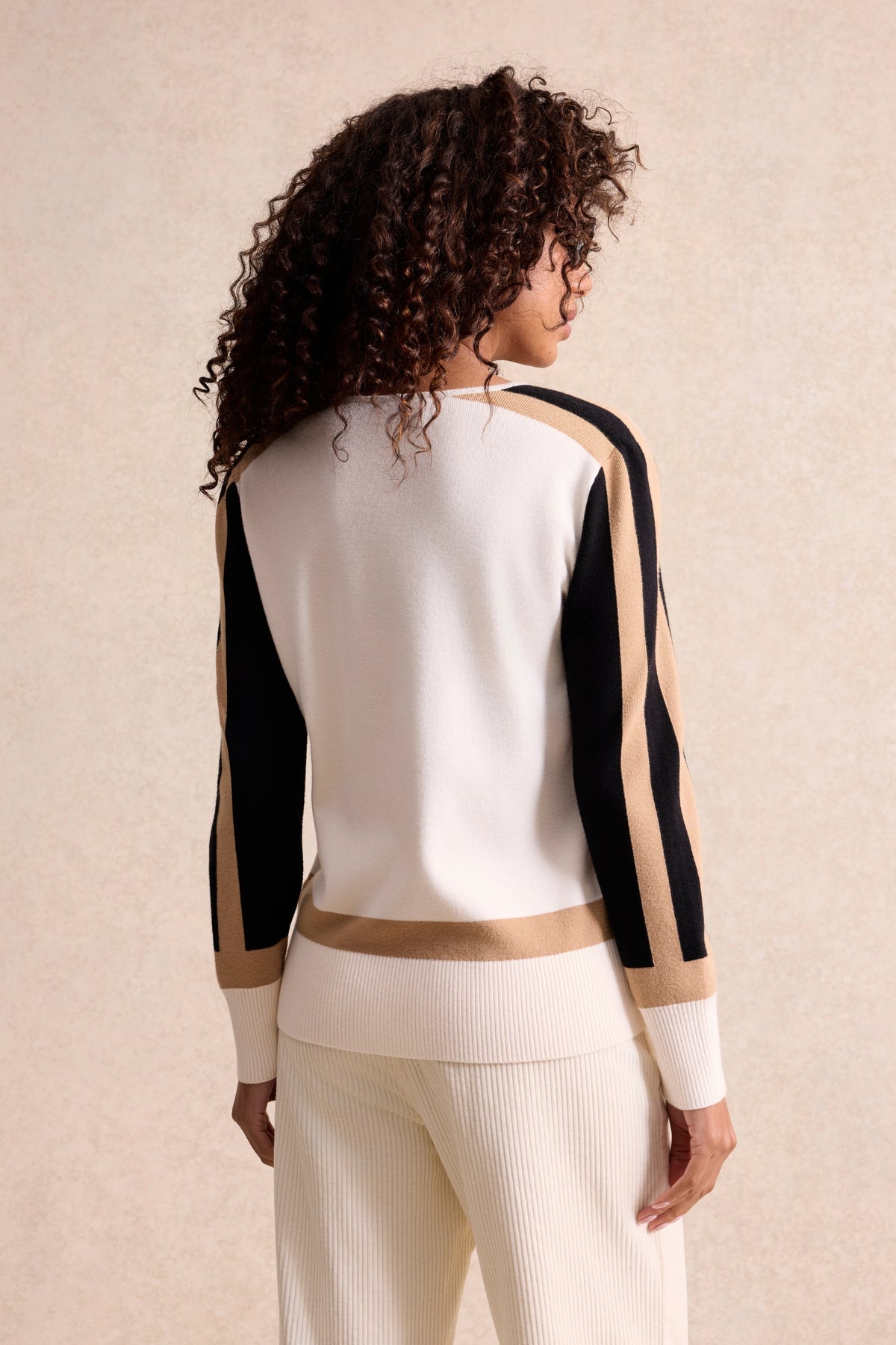 Pull femme col V