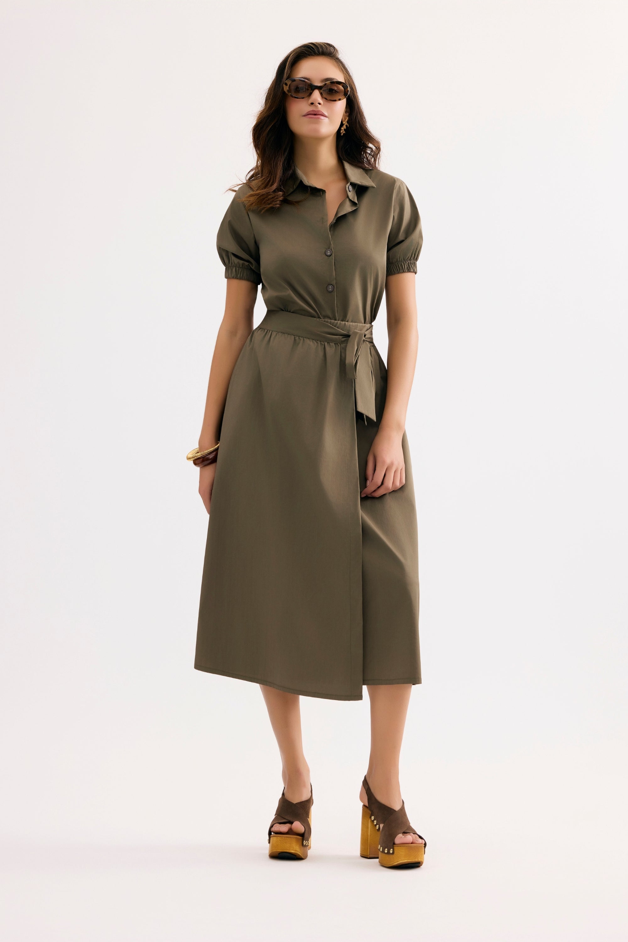 Jupe midi ceinturée kaki