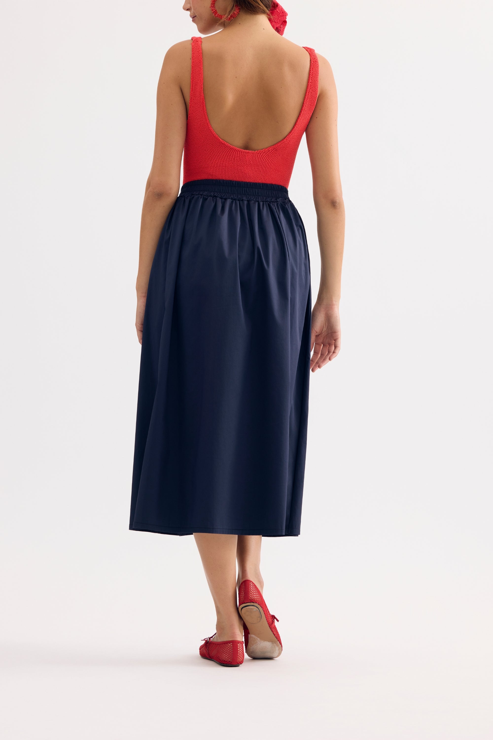 Jupe midi ceinturée bleu marine