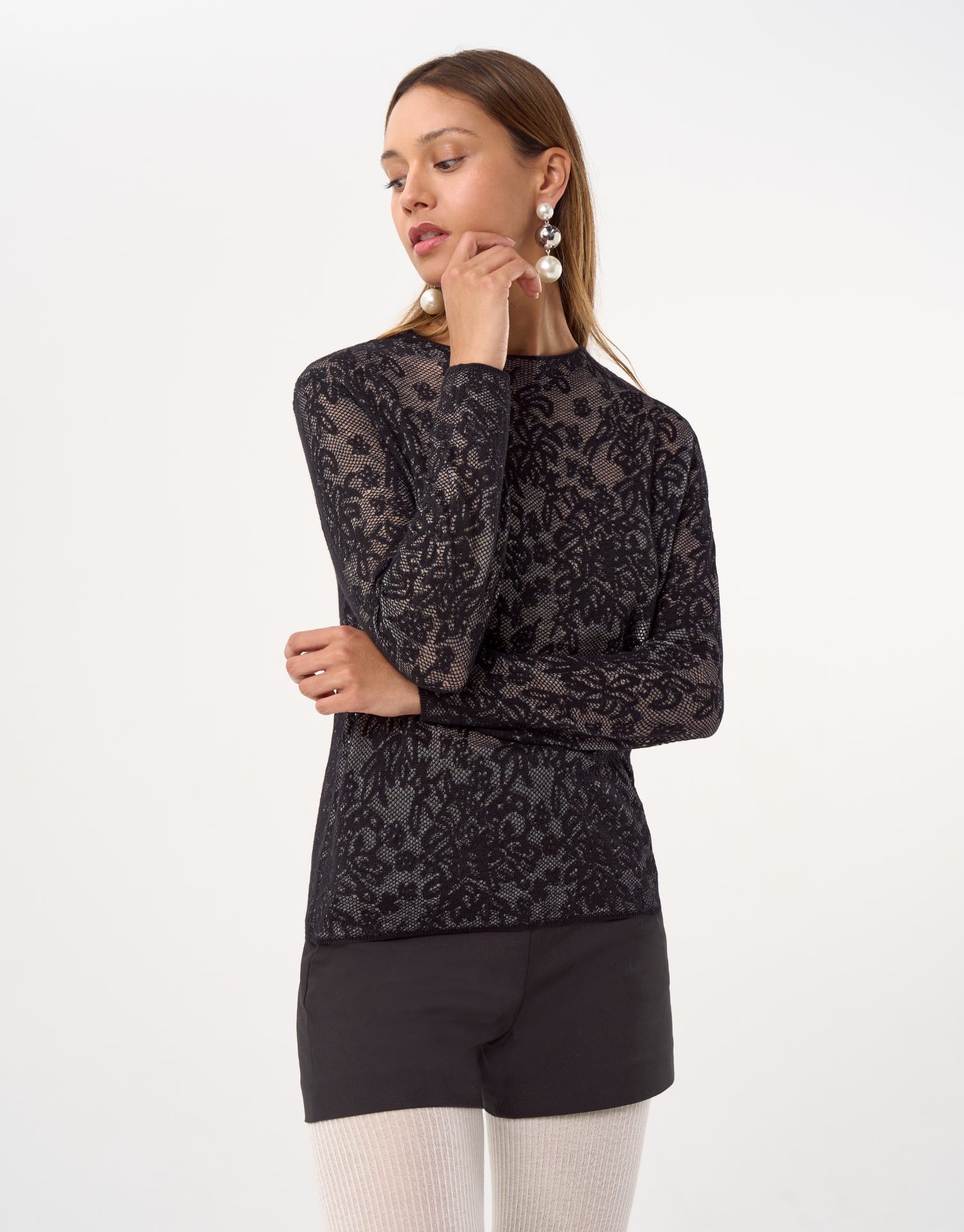 Zwarte kanten trui met ronde hals