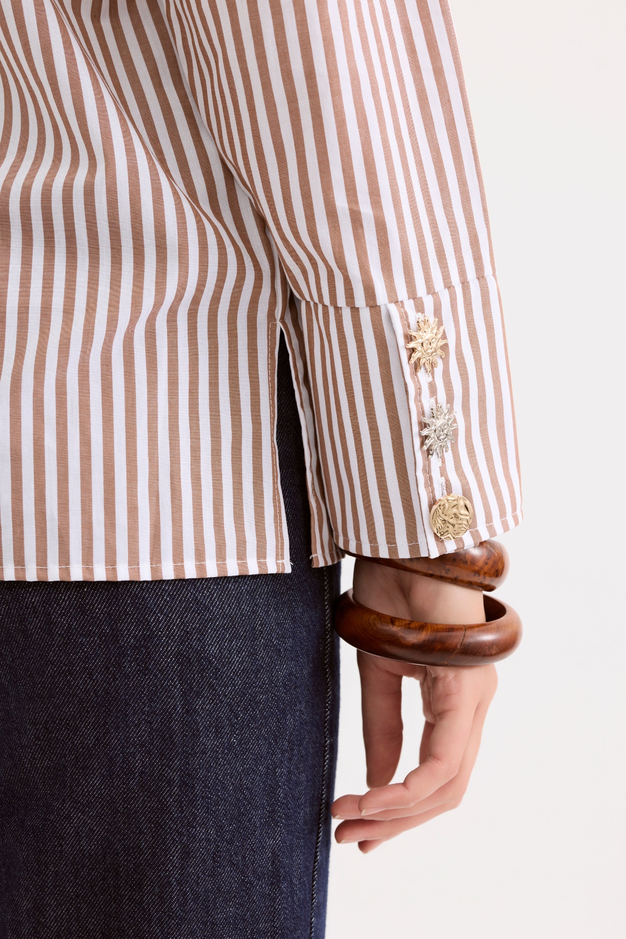 Chemise femme rayée élégante marron