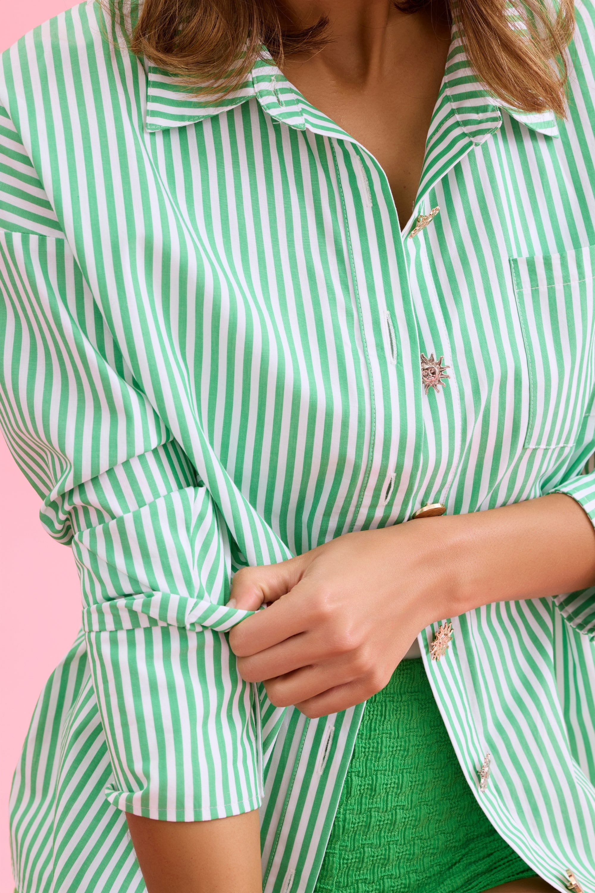 Chemise femme rayée élégante verte