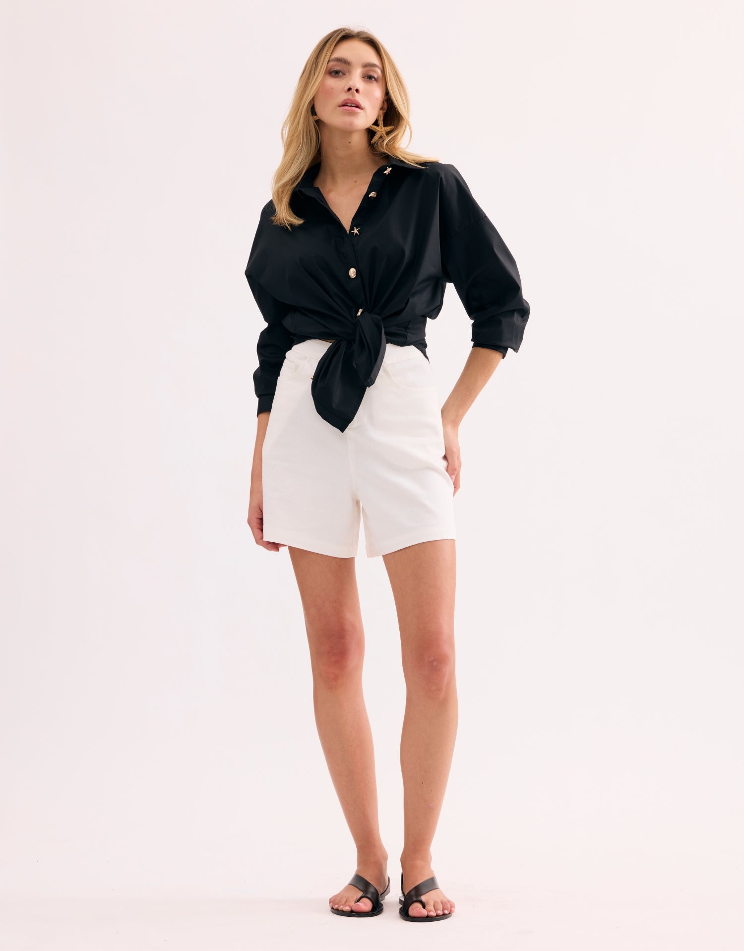 Chemise fluide à boutons bijou noire