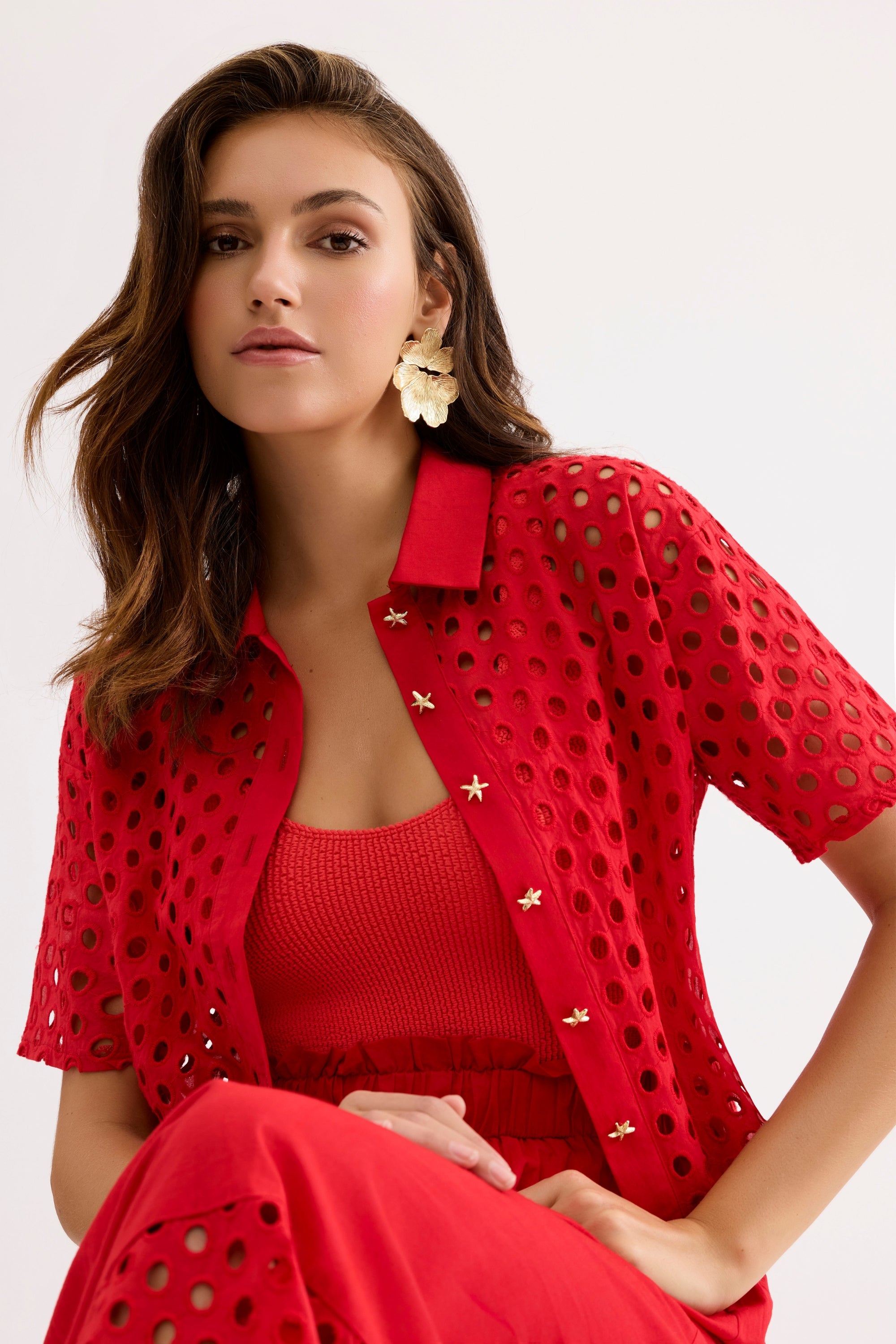 Chemise ajourée manches courtes rouge