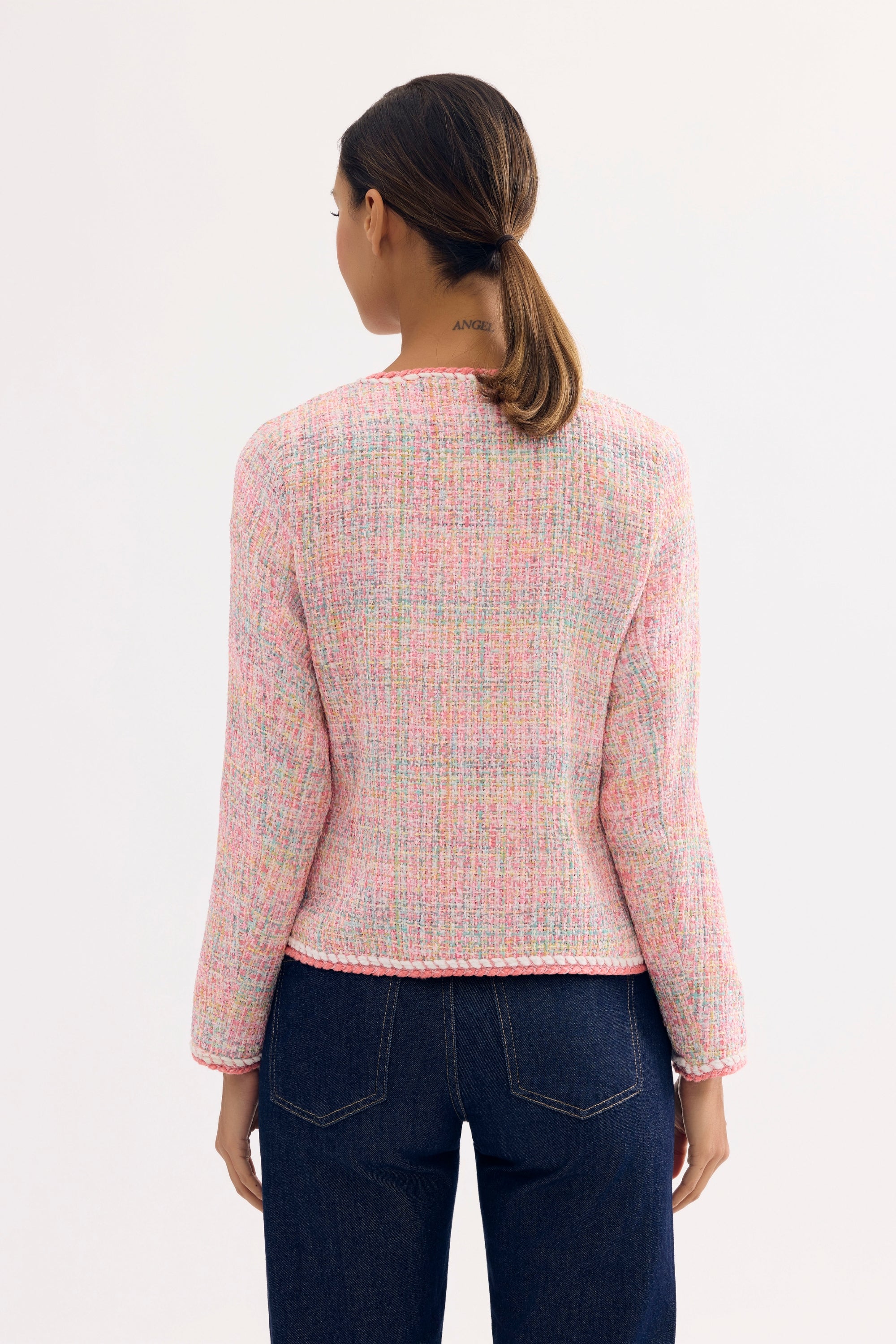 Veste en tweed rose pastel