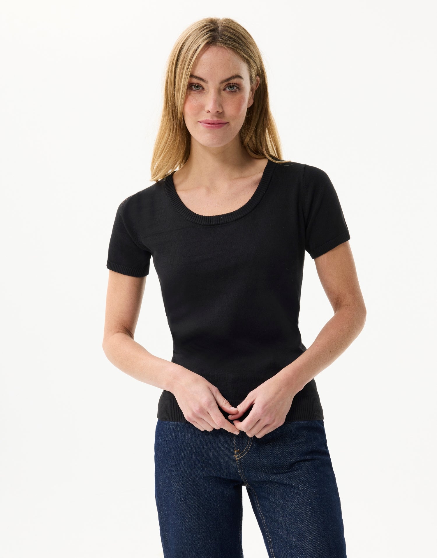 Geborduurde tweedelige set met bloemenmotief