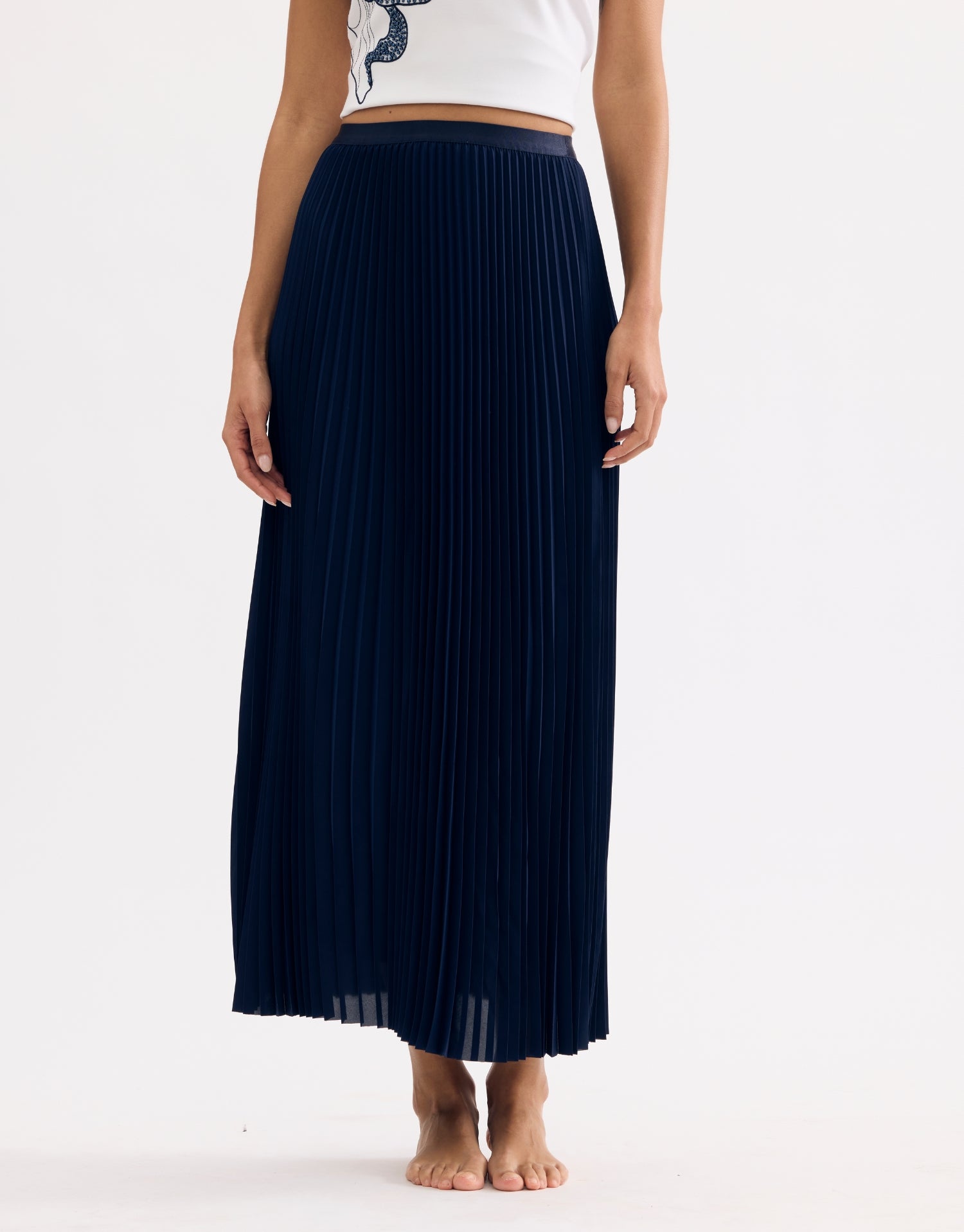 Jupe longue plissée bleu marine