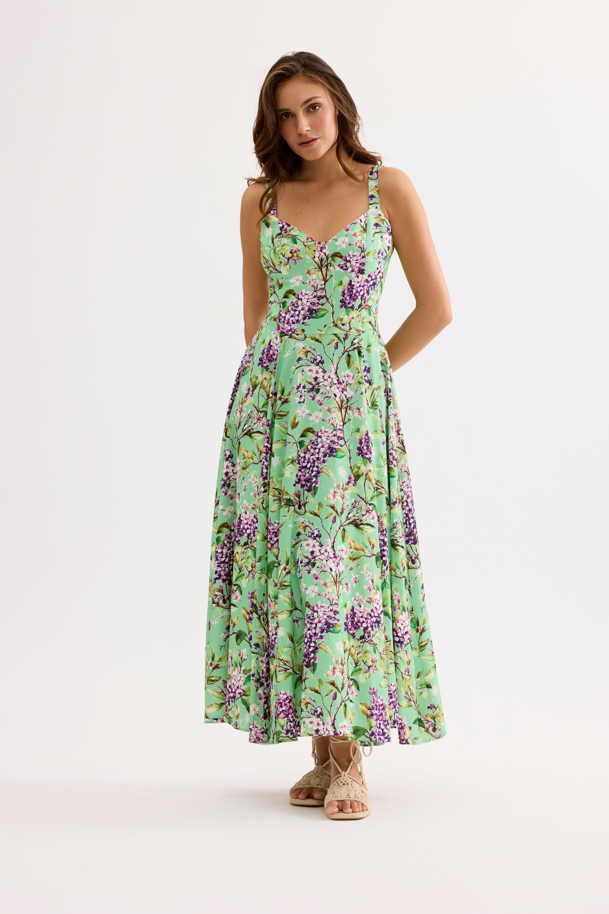 Robe midi fleurie verte à bretelles