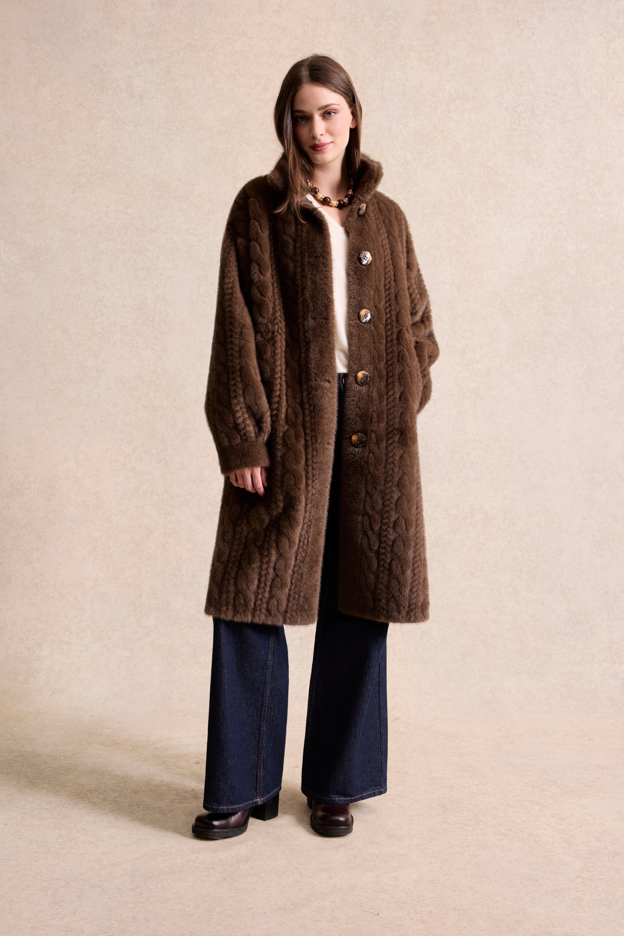 Manteau fausse fourrure à fermeture zipée
