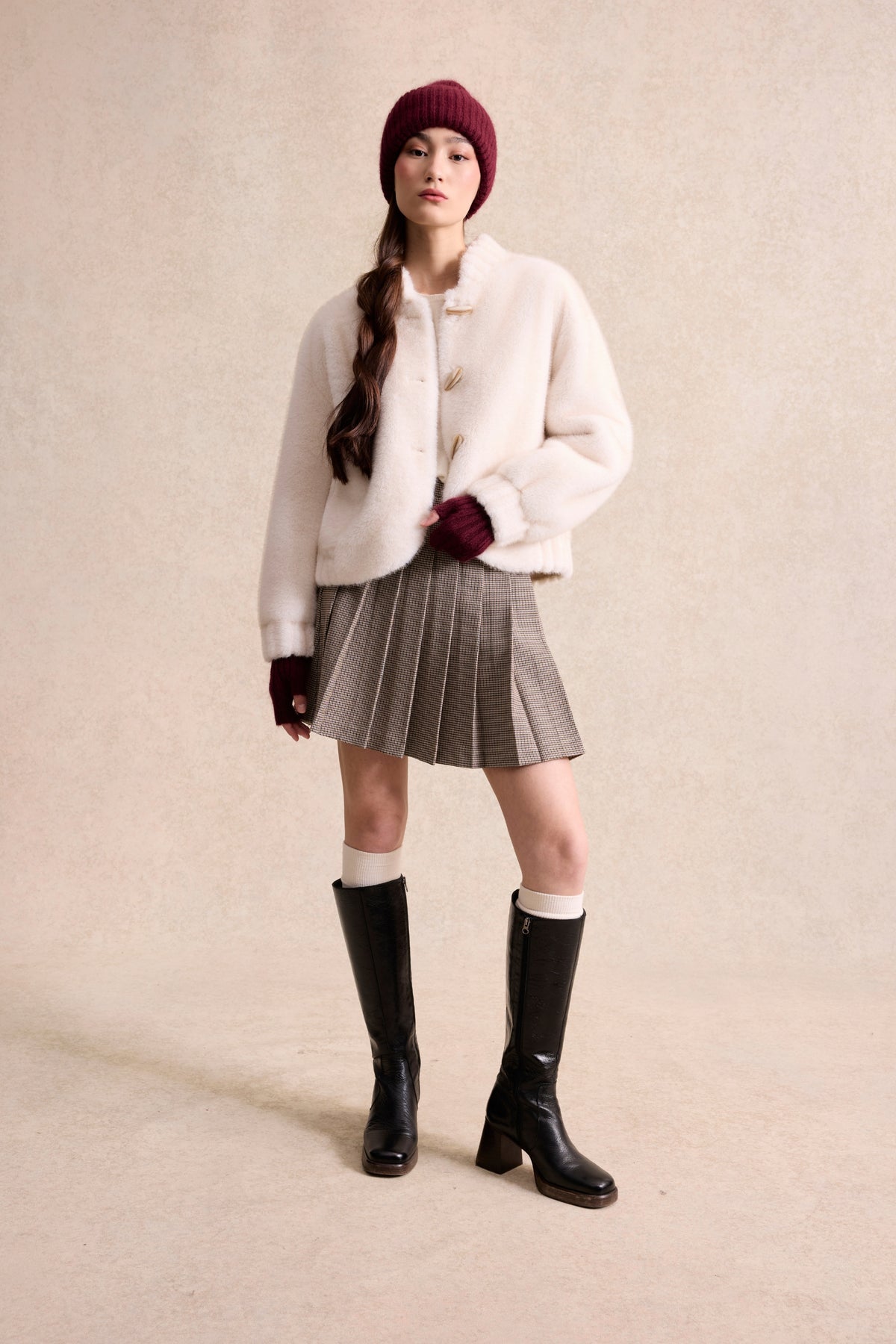 Veste fausse fourrure à boutons écru