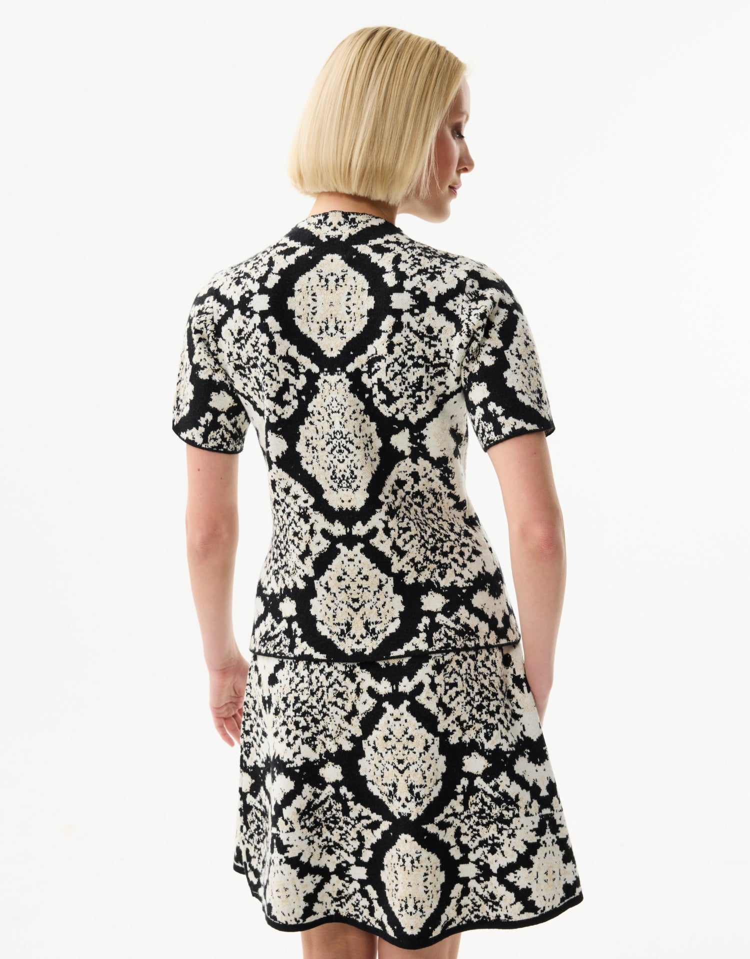 Top à motif graphique texturé