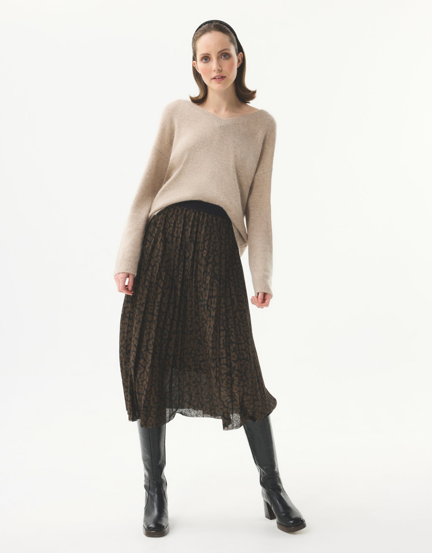 Falda plisada estampado de leopardo kaki y negro