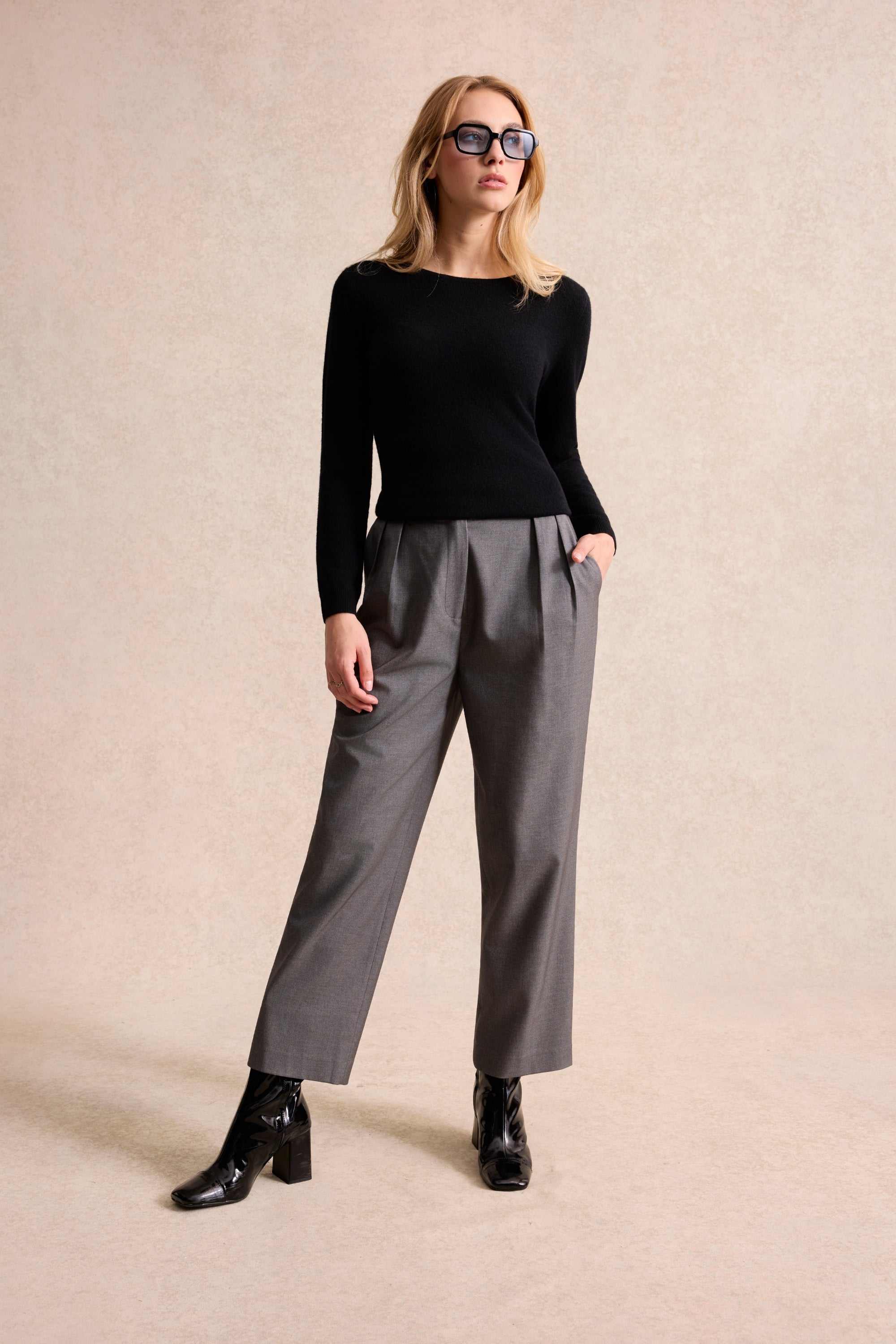 Pantalon droit taille haute gris