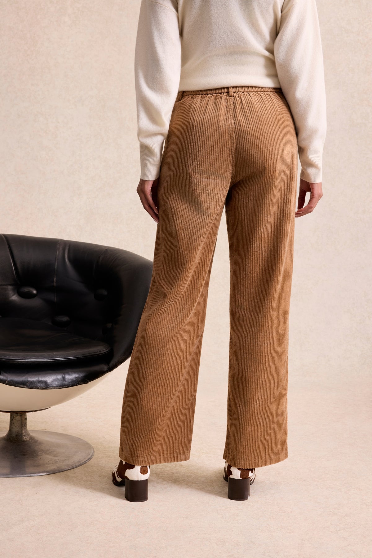 Pantalon en velours 100% coton camel