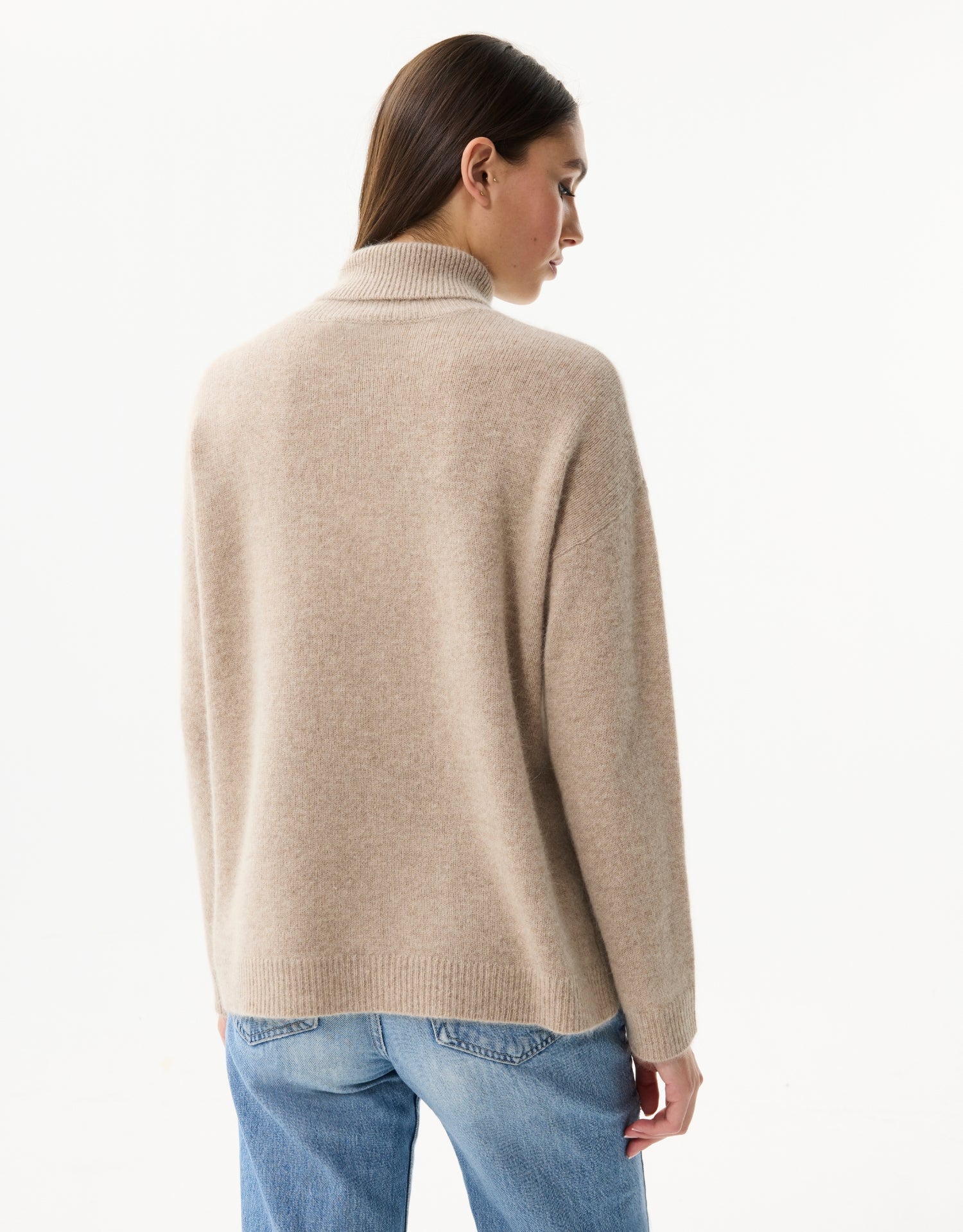 Turtleneck sweater in wool and raccoon fur