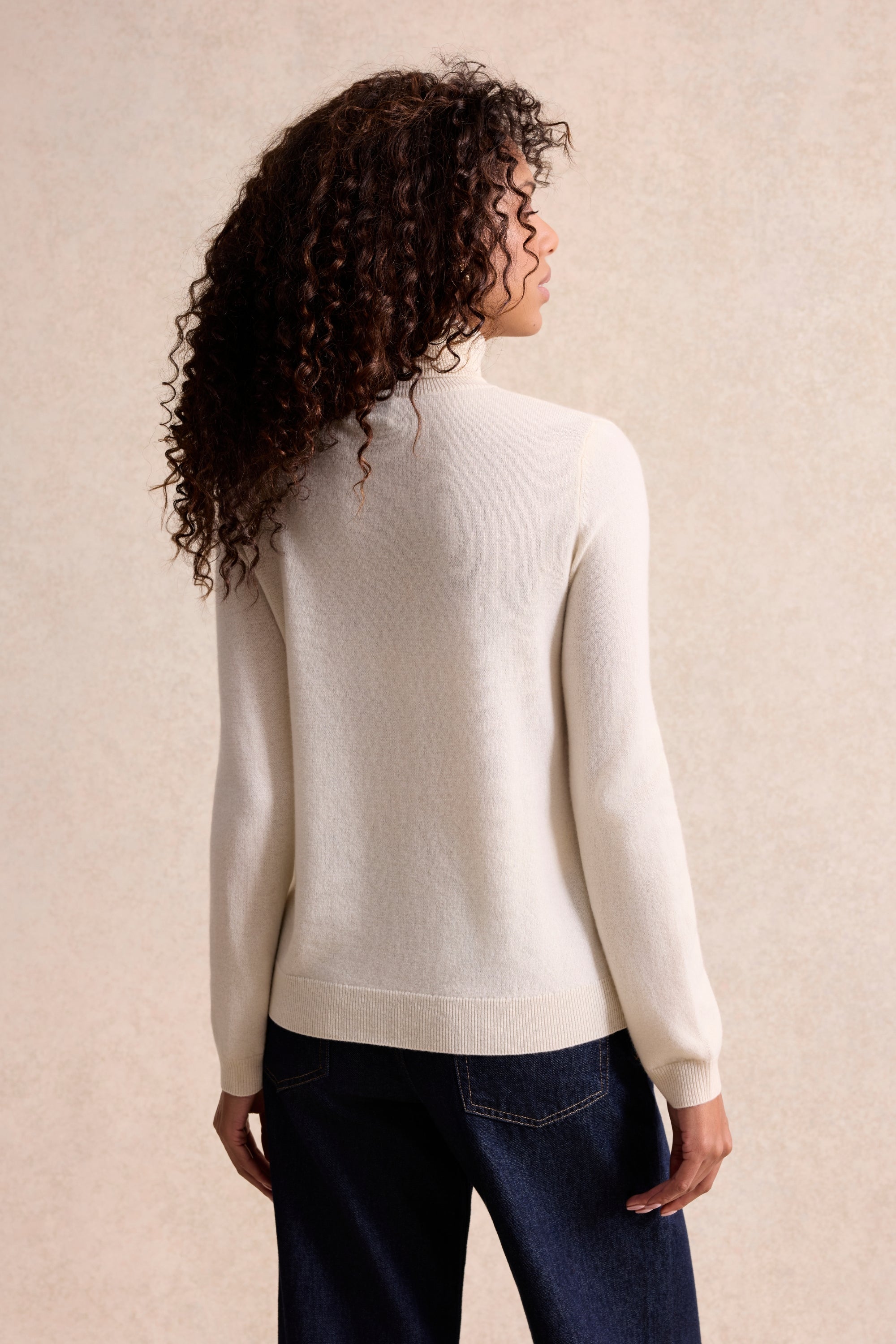 Pull col roulé cachemire écru