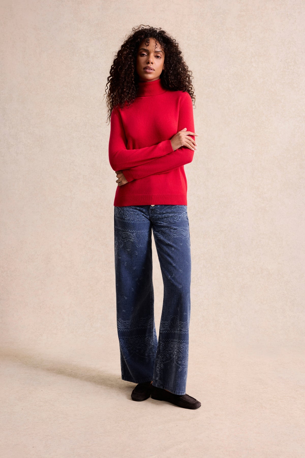 Pull col roulé cachemire rouge