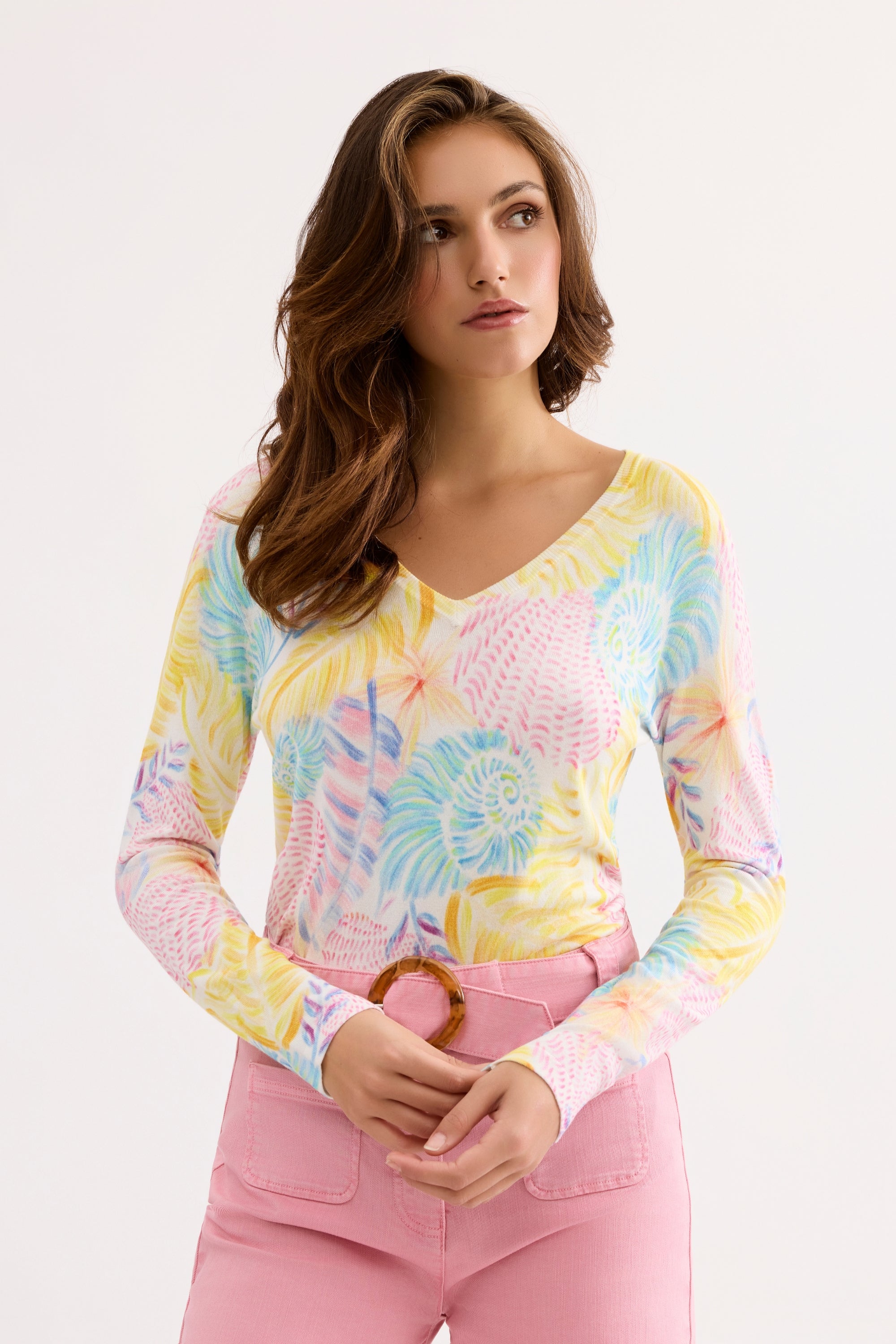 Pull imprimé tropical pastel