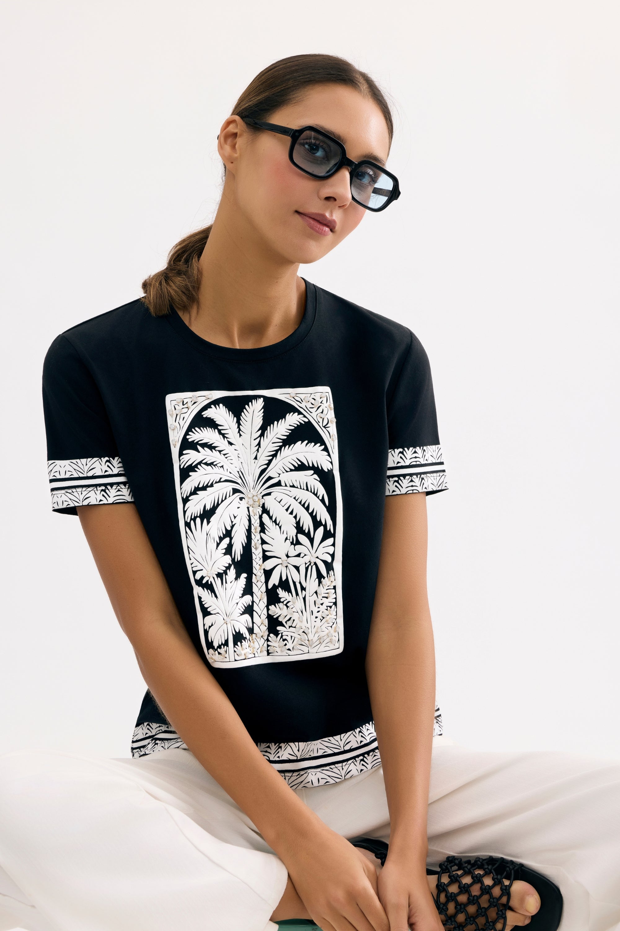 T-shirt imprimé graphique noir