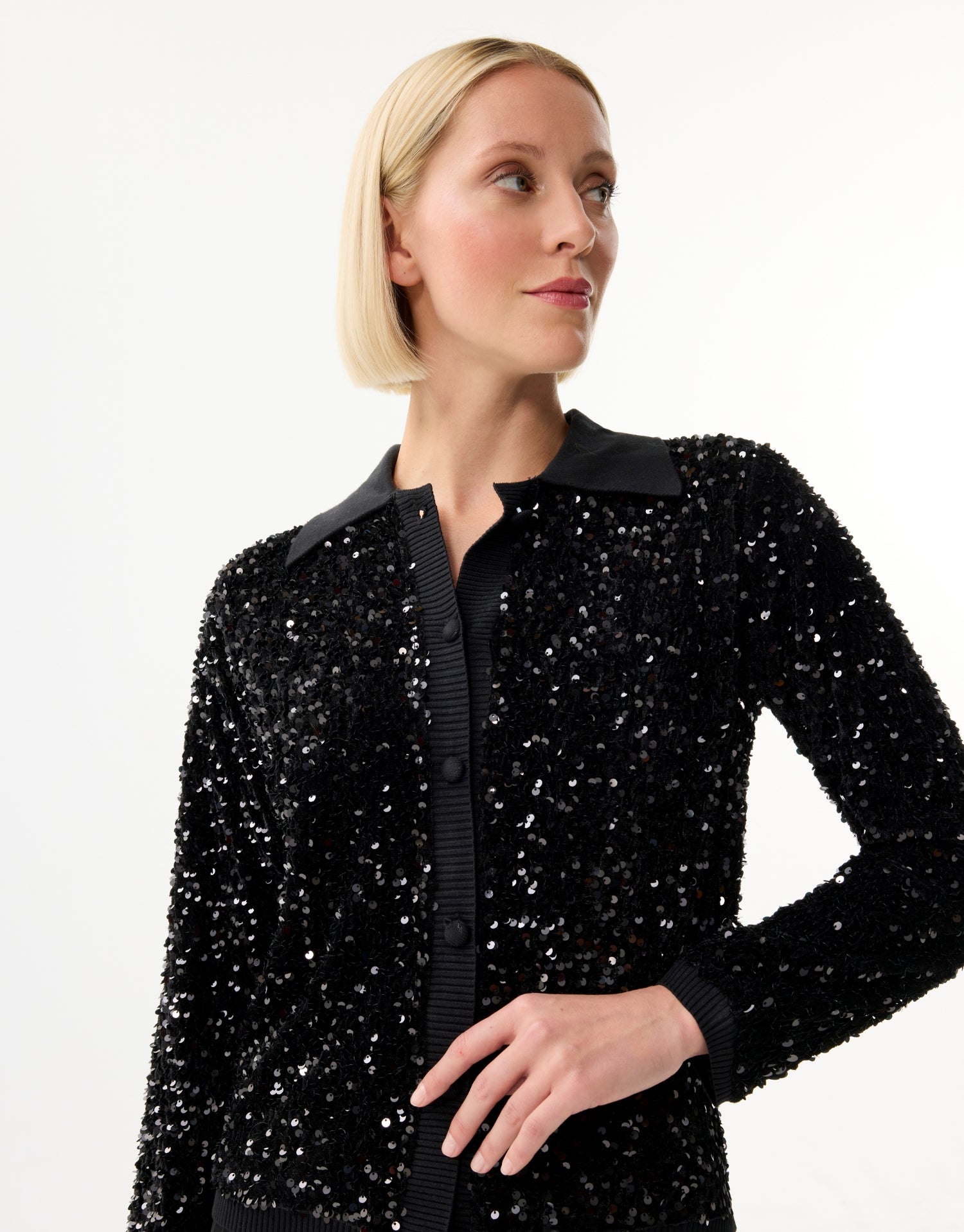 Cardigan noir à sequins