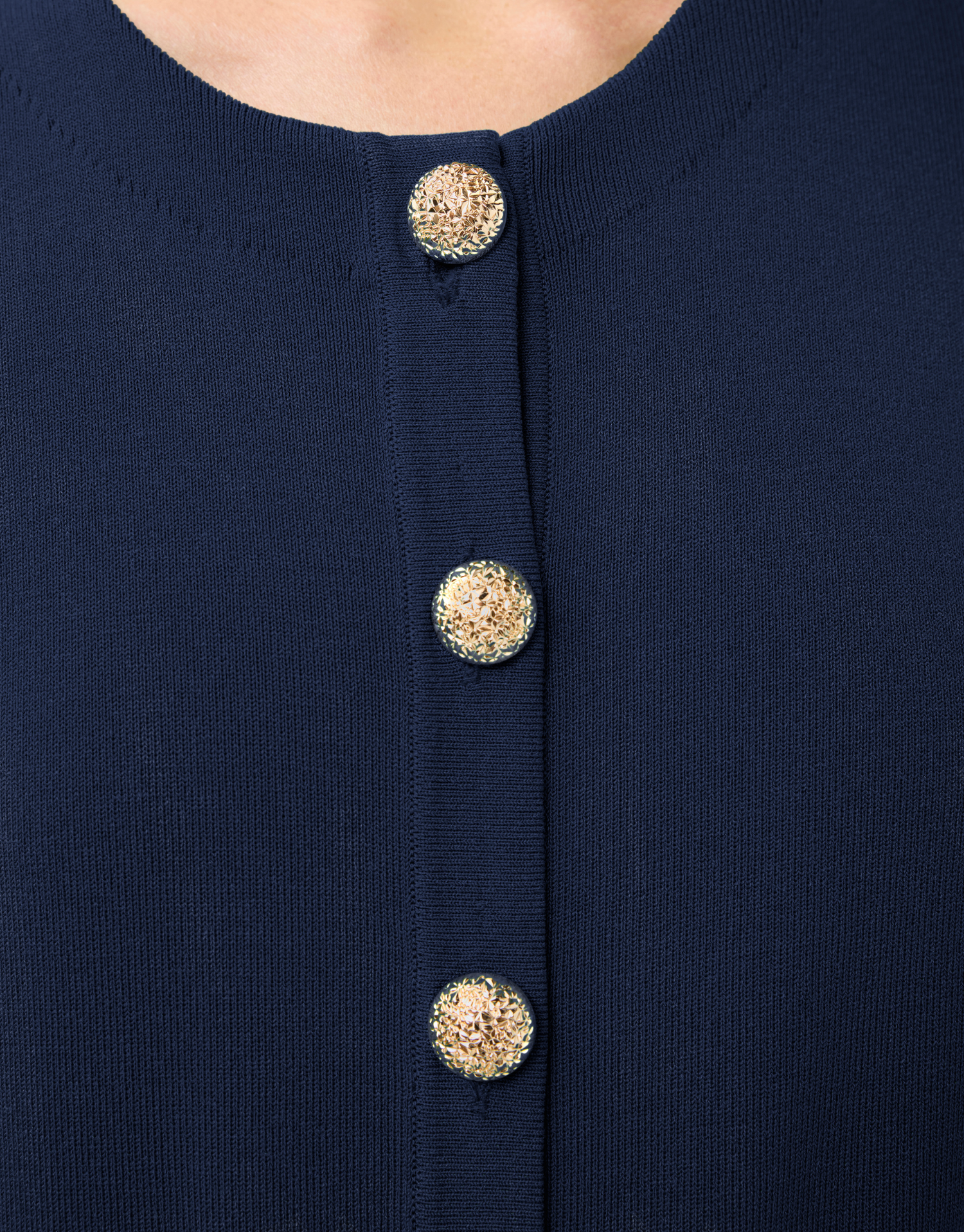 cardigan-eva-marine-3