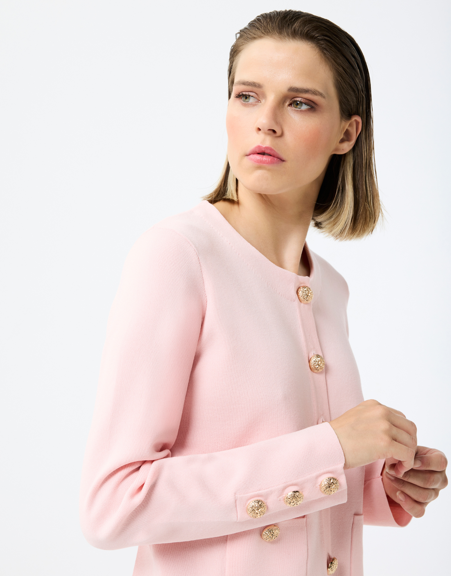 cardigan-eva-rose-3
