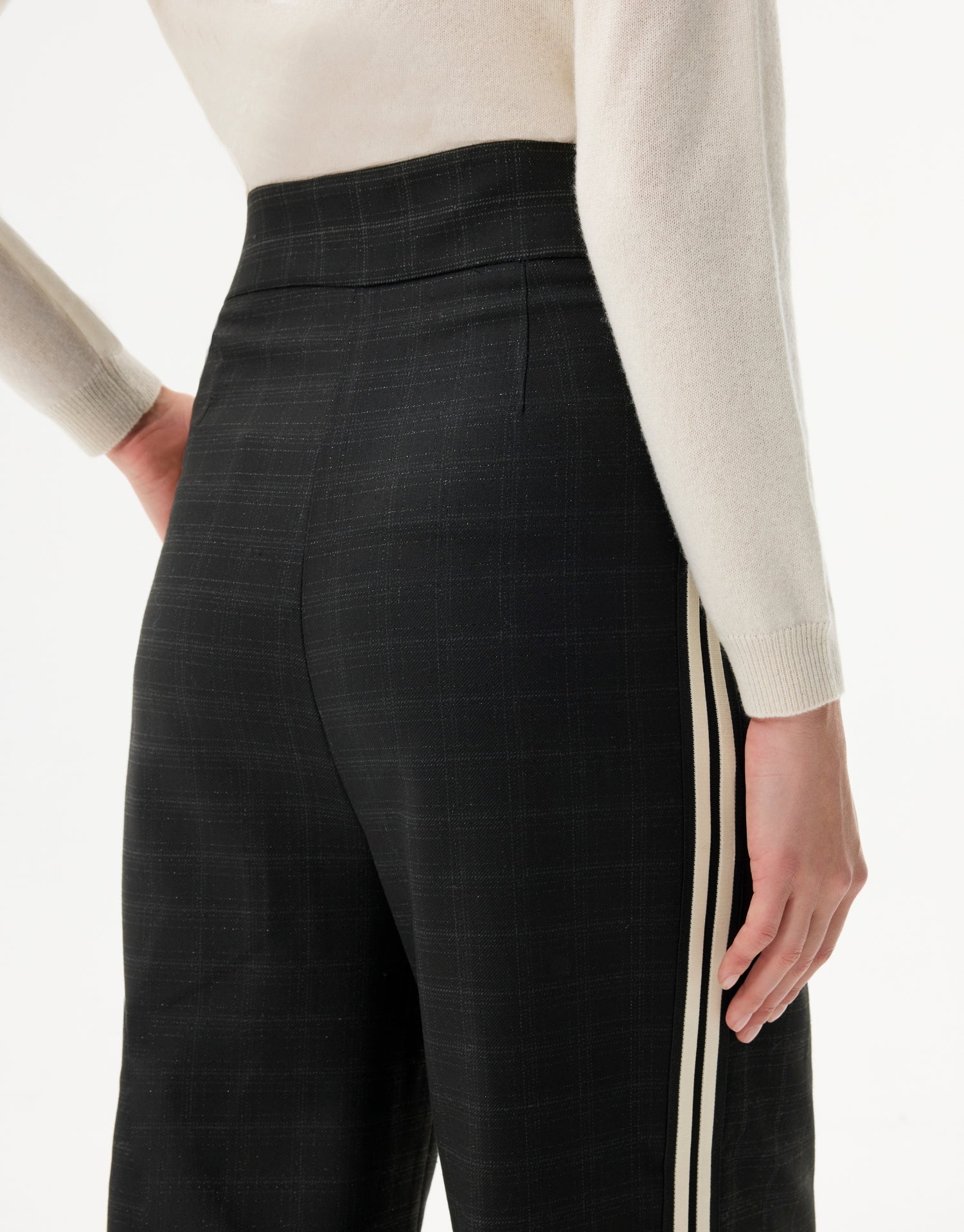 Pantalon à carreaux bandes contrastées