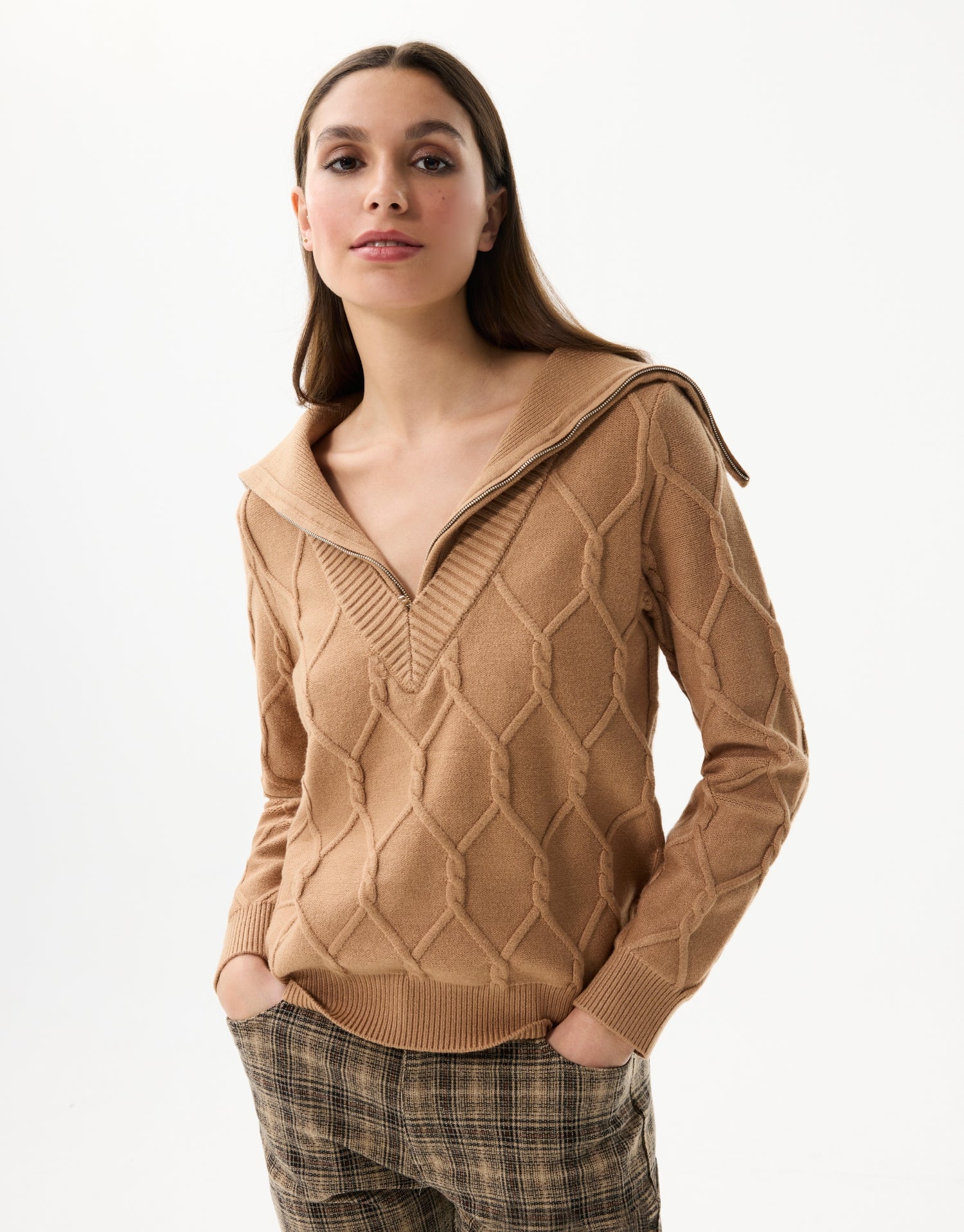 Zip-up collar sweater in textured knit