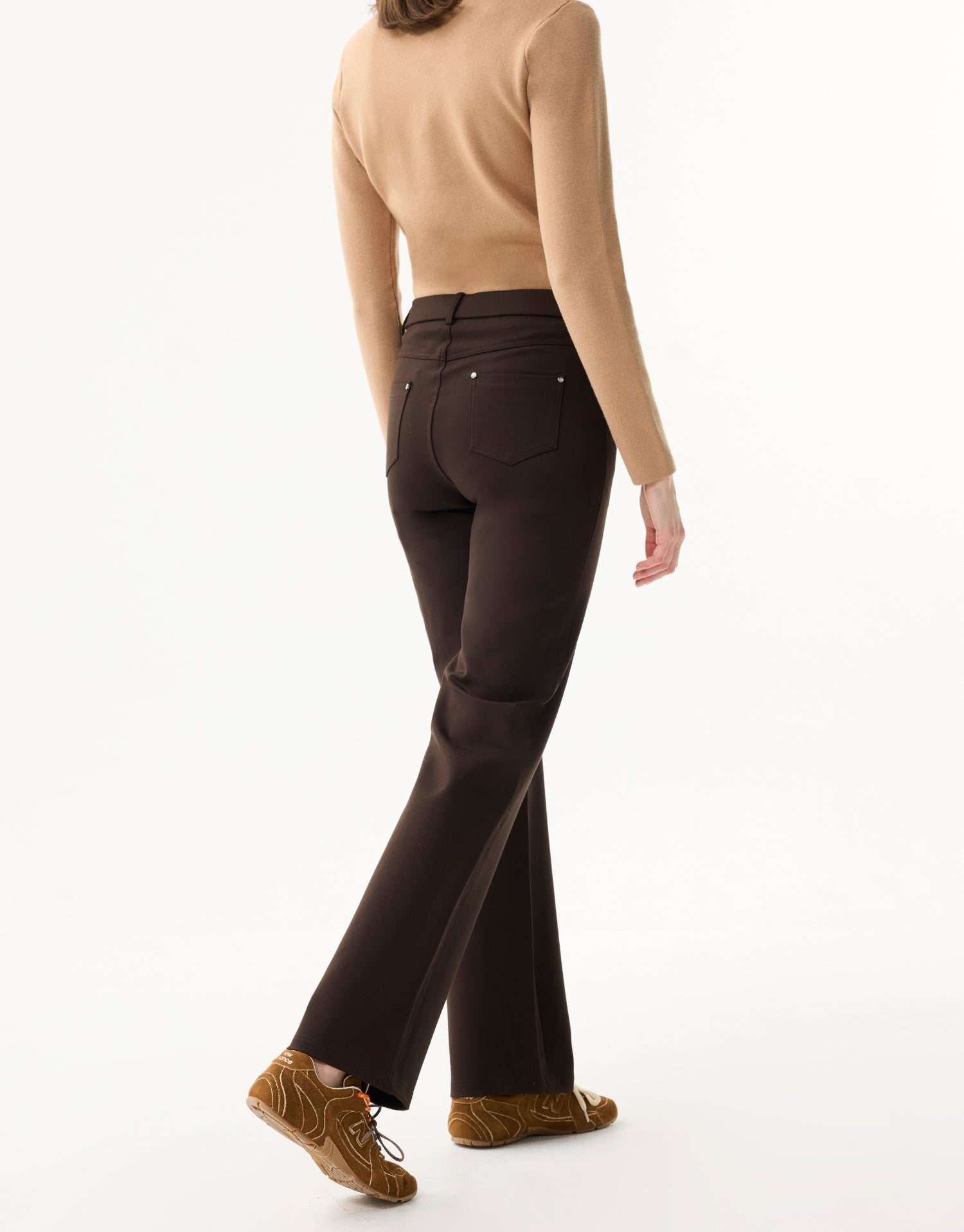 Pantalon droit extensible à taille mi-haute