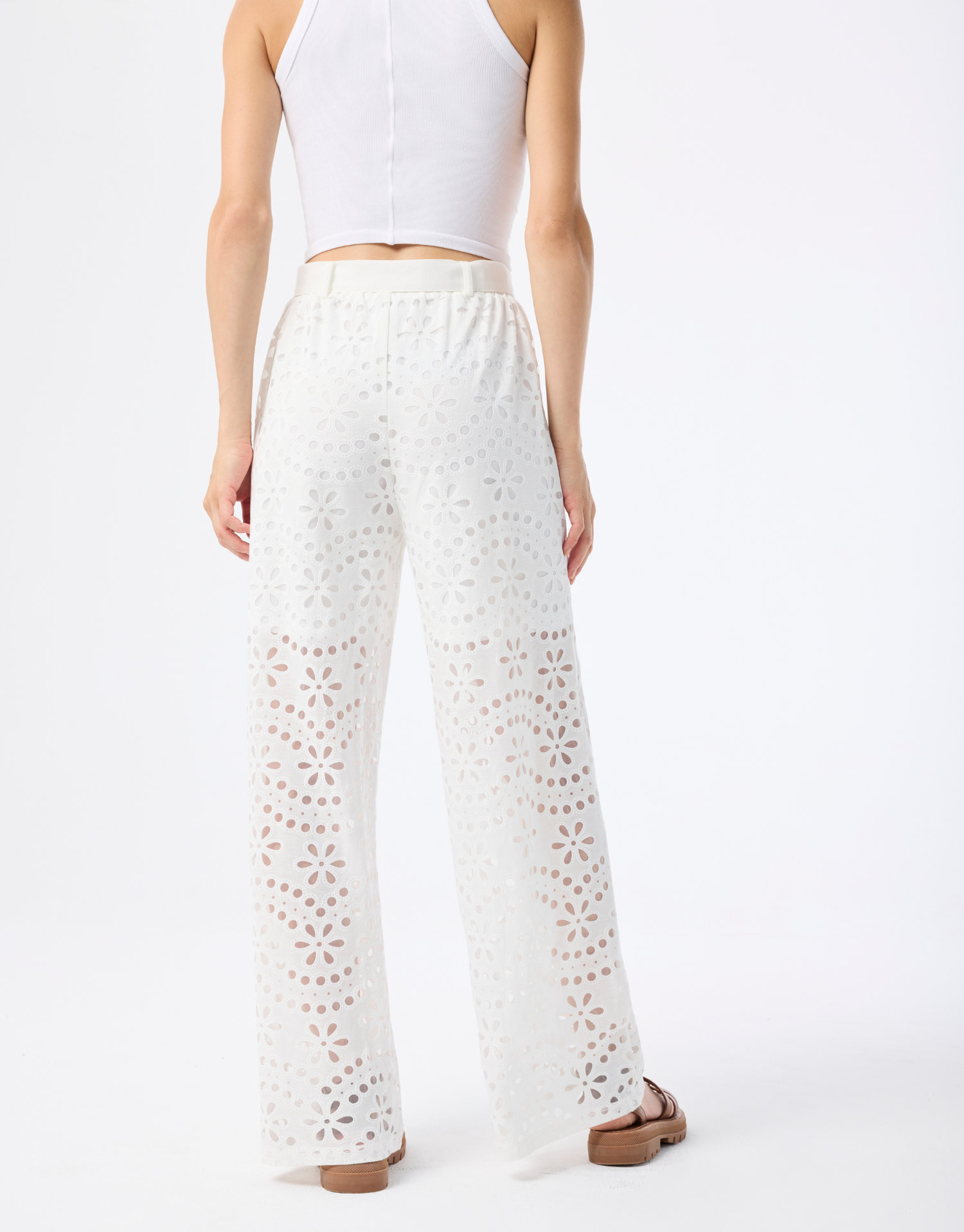 Pantalon Camila en broderie