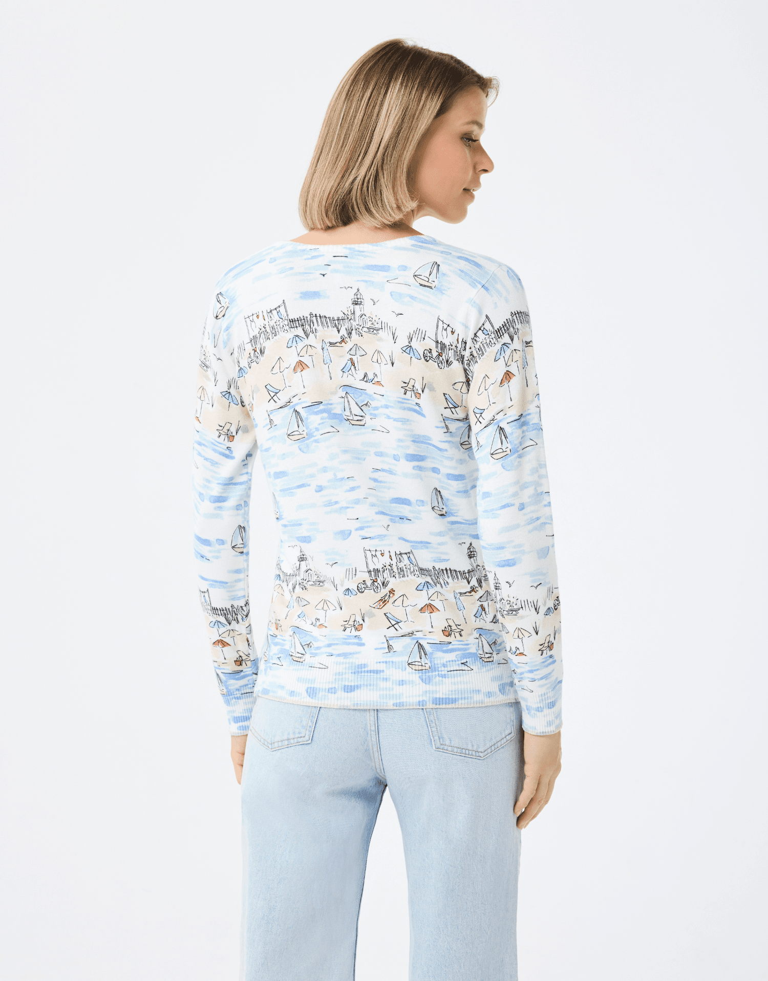 pull marine, col v avec motifs marins, design multicolore lumineux, léger et confortable, prêt à porter femme, mode femme