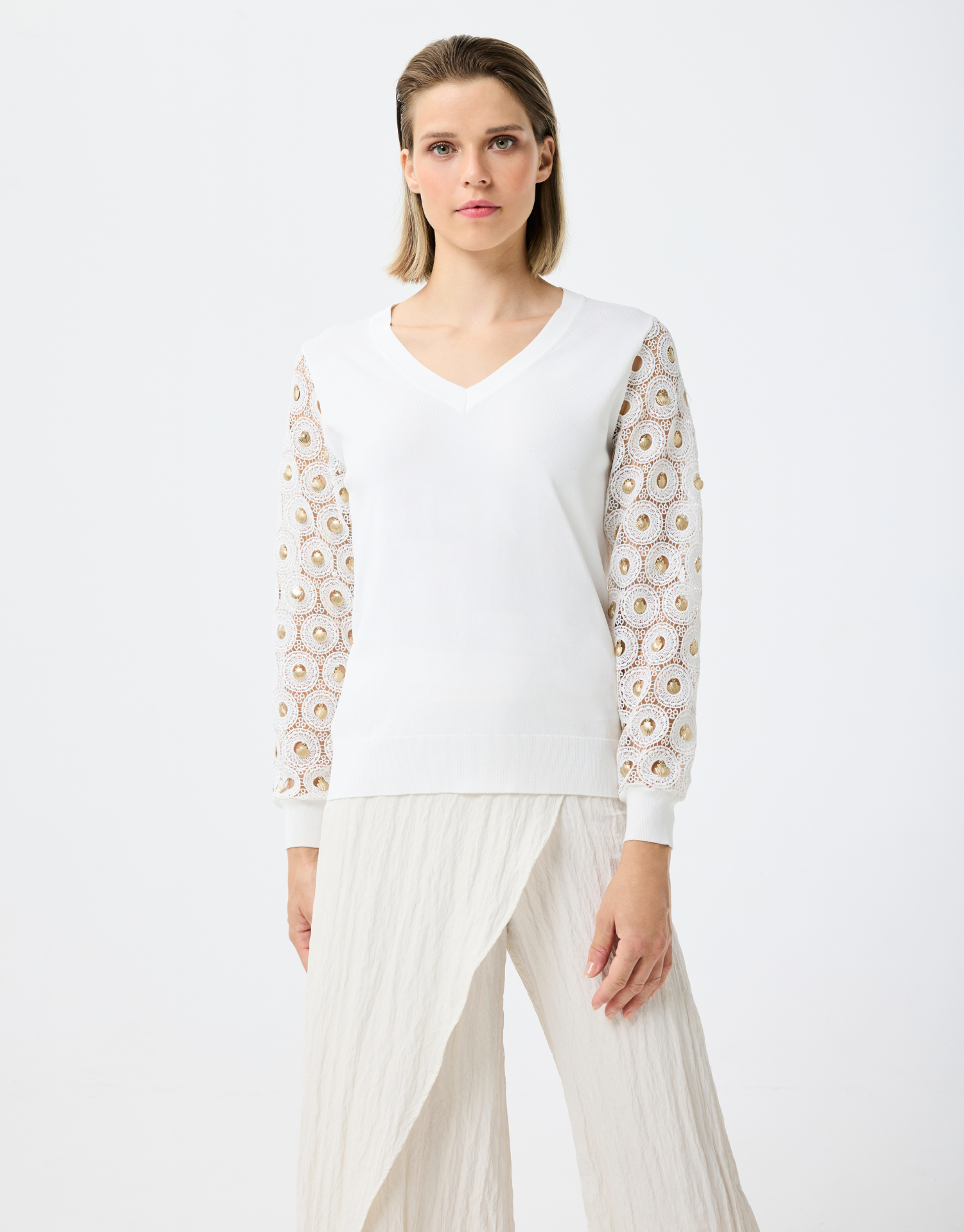VICTORIA SWEATER