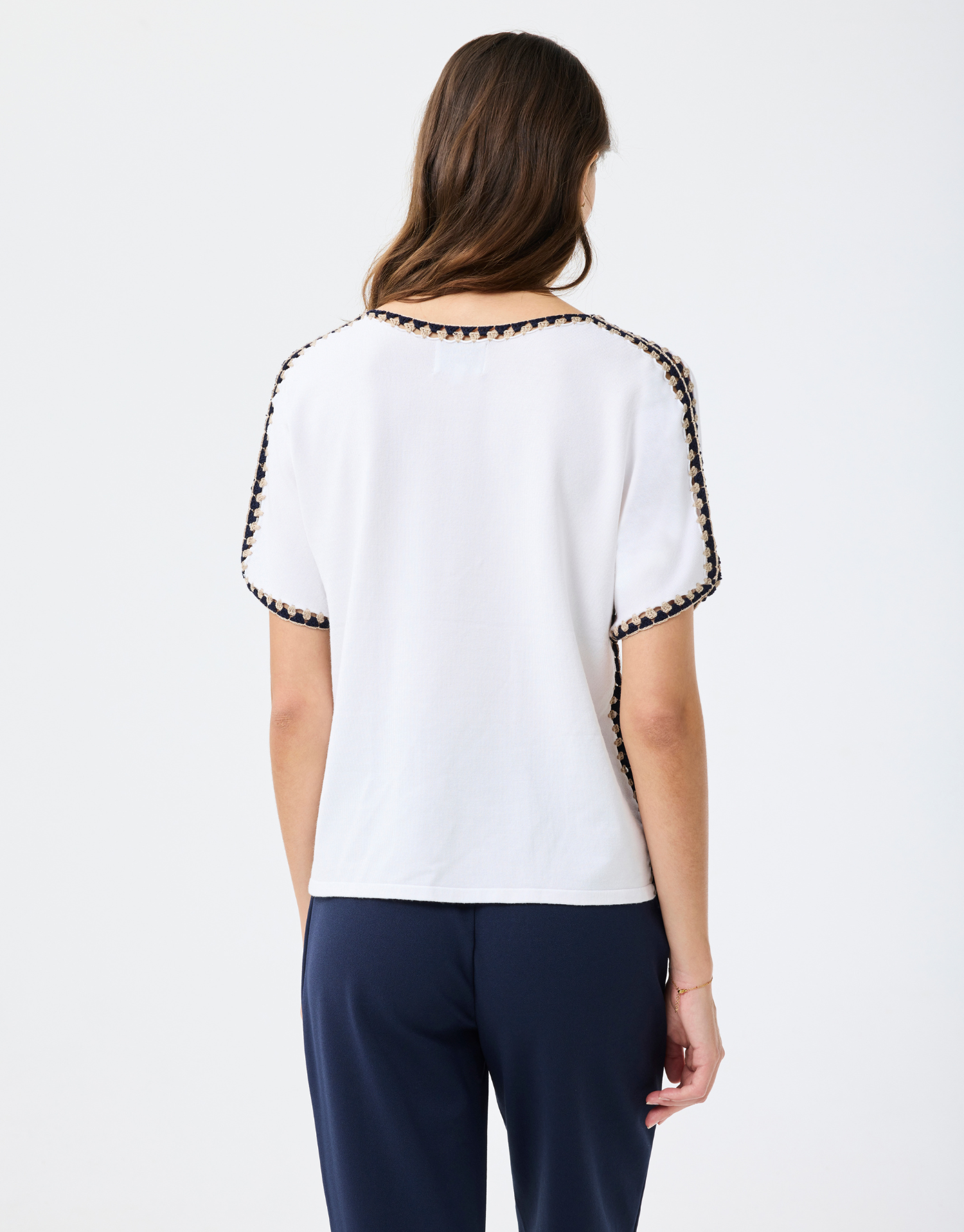 t-shirt-emma-blanc-4