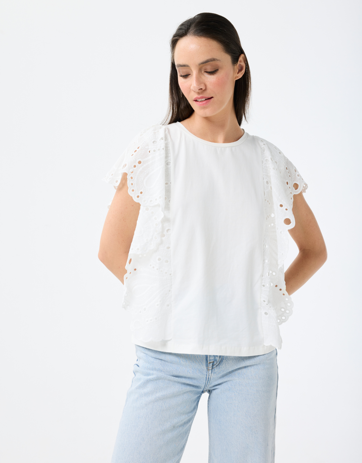 T-shirt Adèle avec dentelle brodée