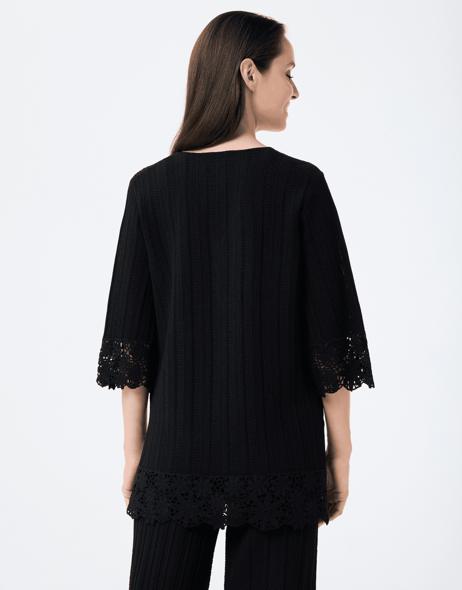 Pull avec broderies bohèmes