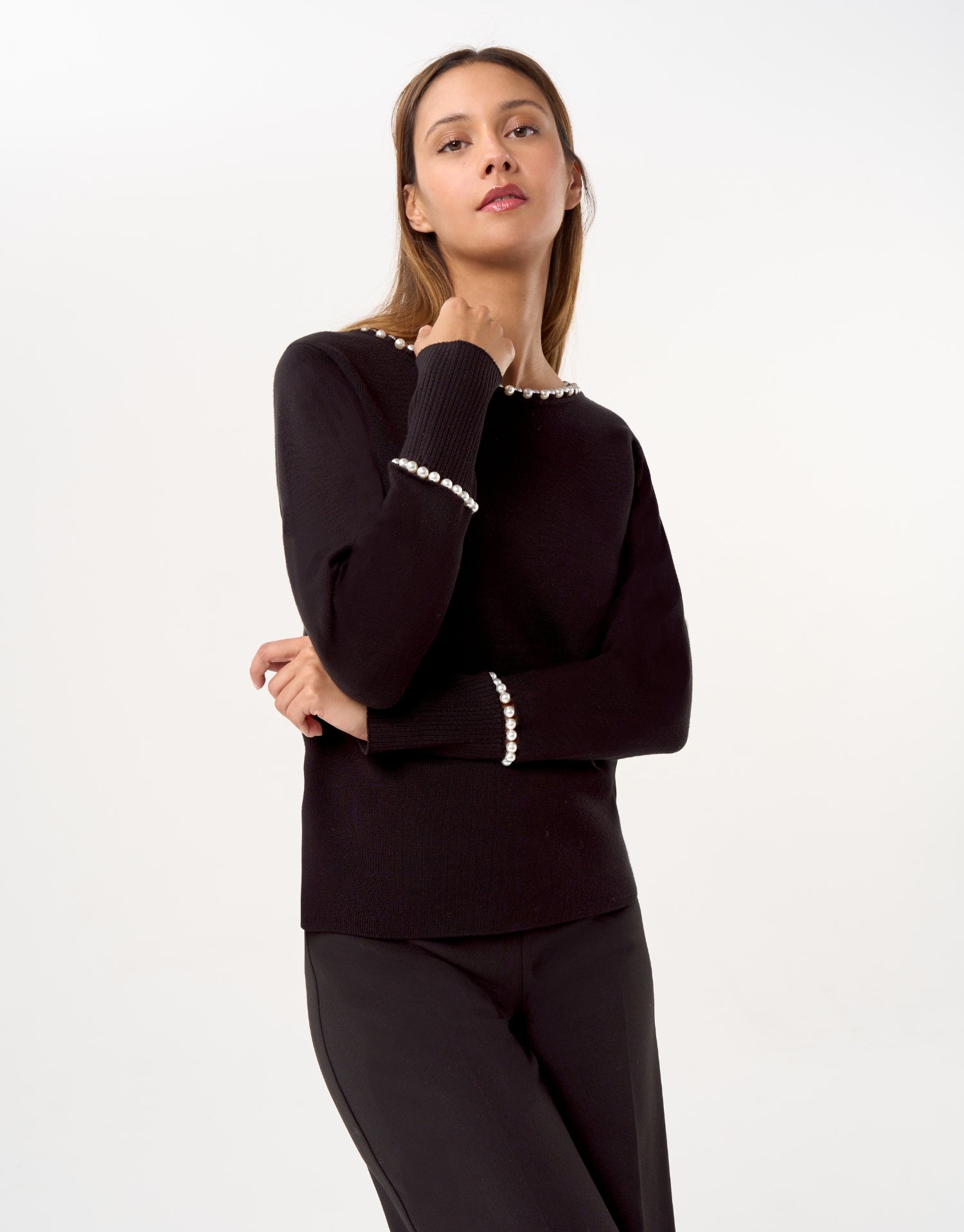 Pearl detail top